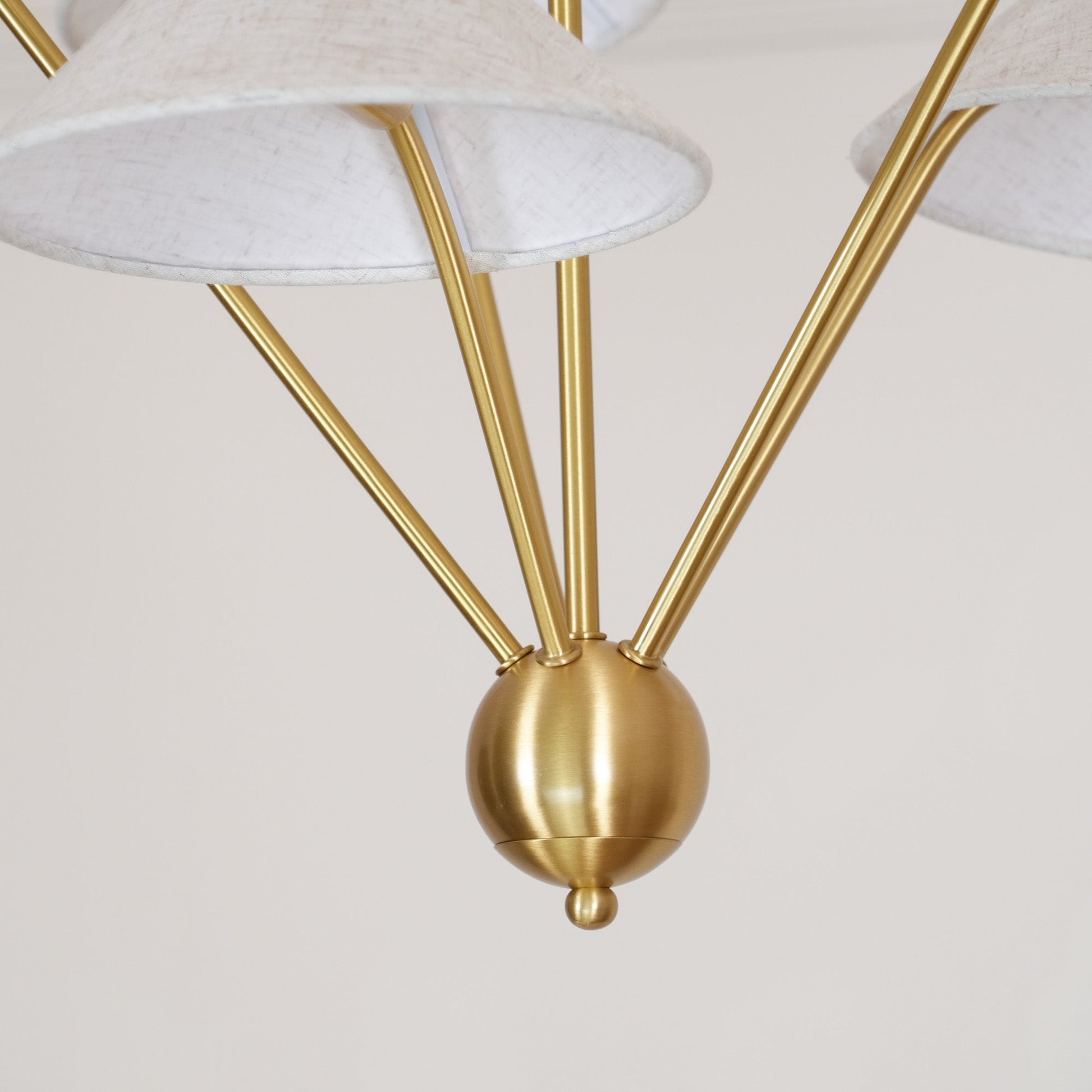 Lustra Chandelier Brass Curved Beige-Neutral Decor