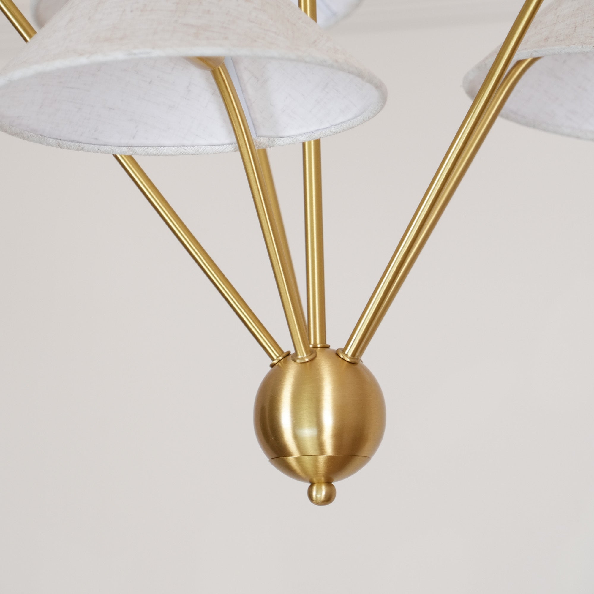 Lustra Chandelier Brass Curved Beige-Neutral Decor