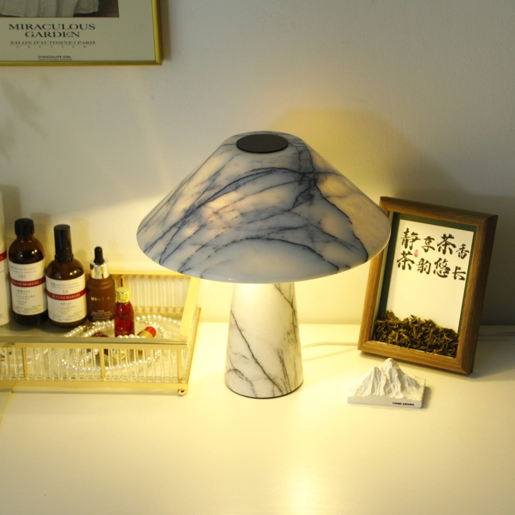 Dashiell Marble Modern Table Lamp-Neutral Decor