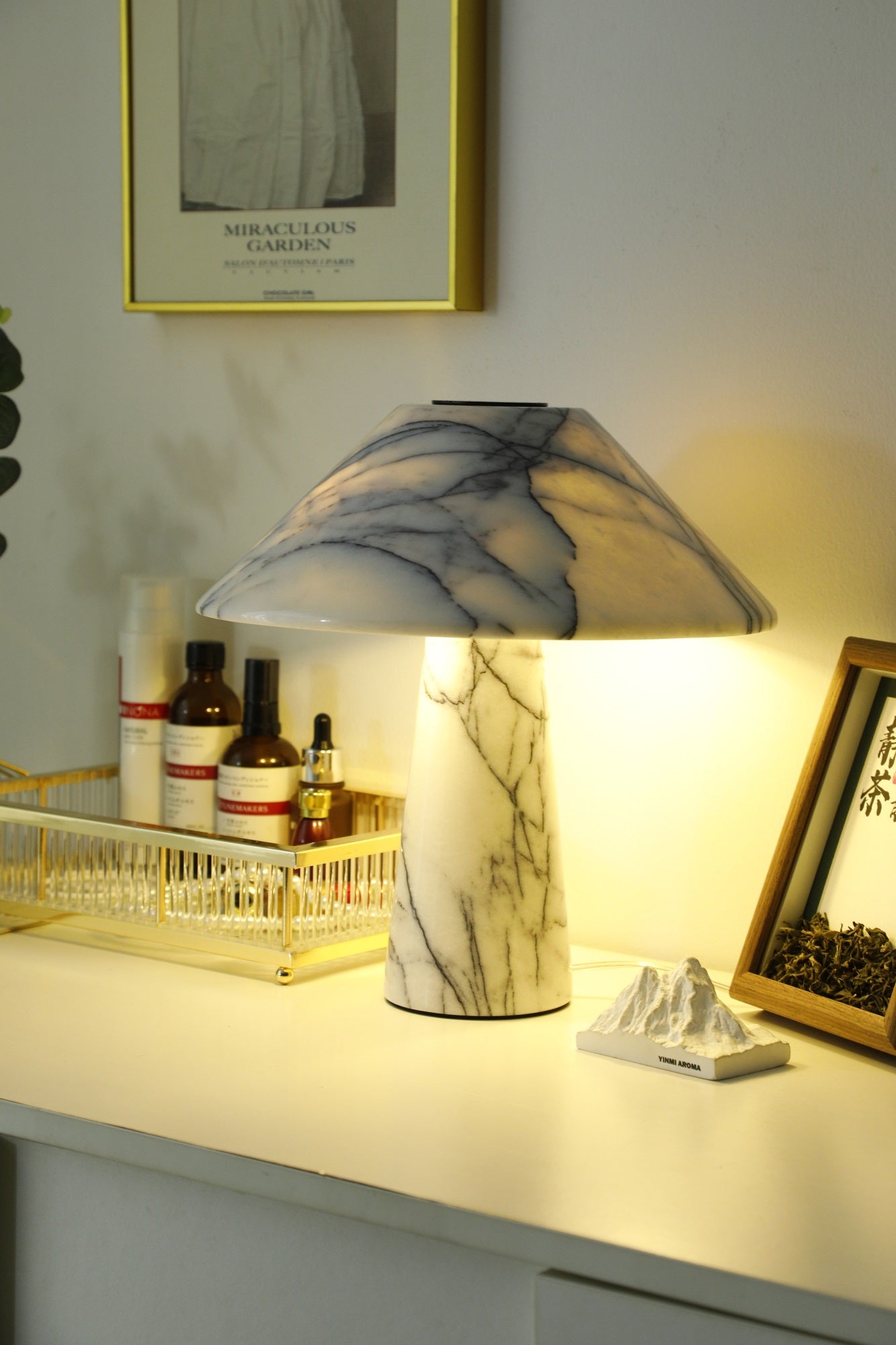 Dashiell Marble Modern Table Lamp-Neutral Decor
