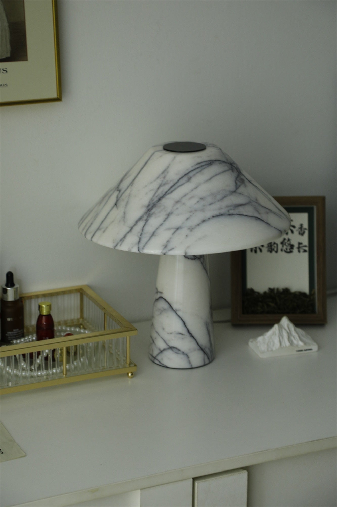 Dashiell Marble Modern Table Lamp-Neutral Decor