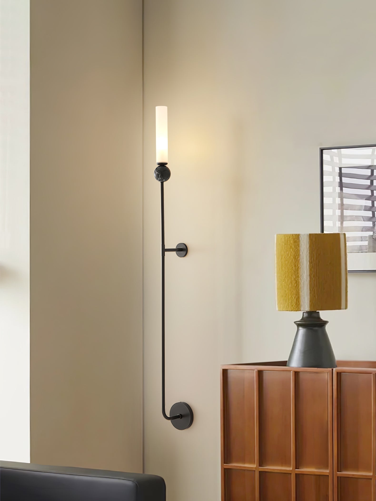 Dulane Modern Minimalist Vertical Marble Wall Lamp-Neutral Decor