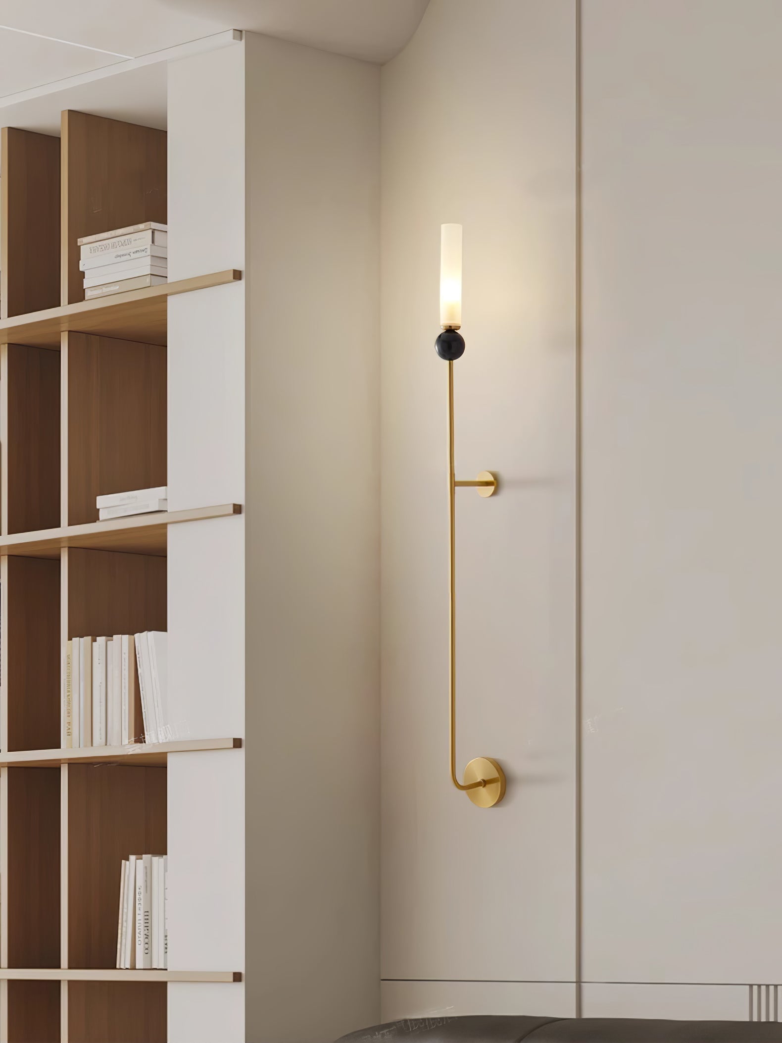 Dulane Modern Minimalist Vertical Marble Wall Lamp-Neutral Decor