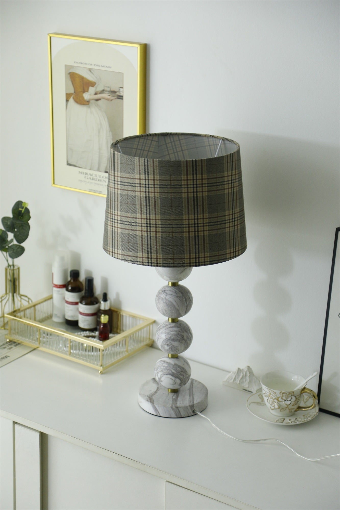 Rowan Modern Marble Table Lamp-Neutral Decor