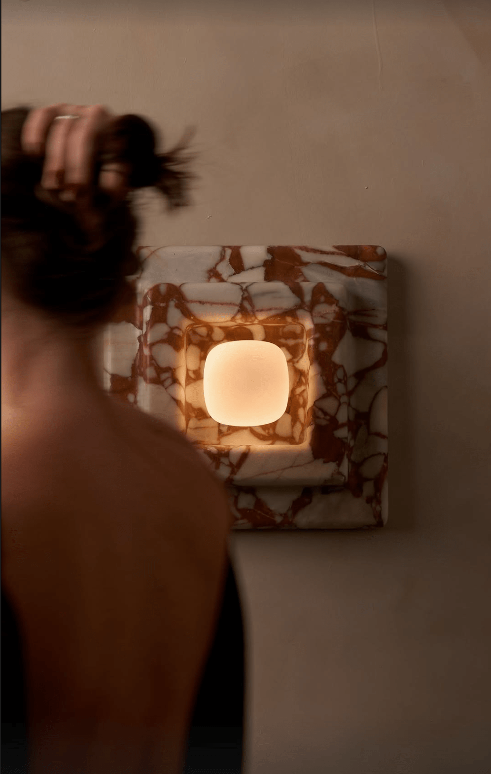 Ziv Hearthwood Square Layered Marble Wall Lamp-Neutral Decor