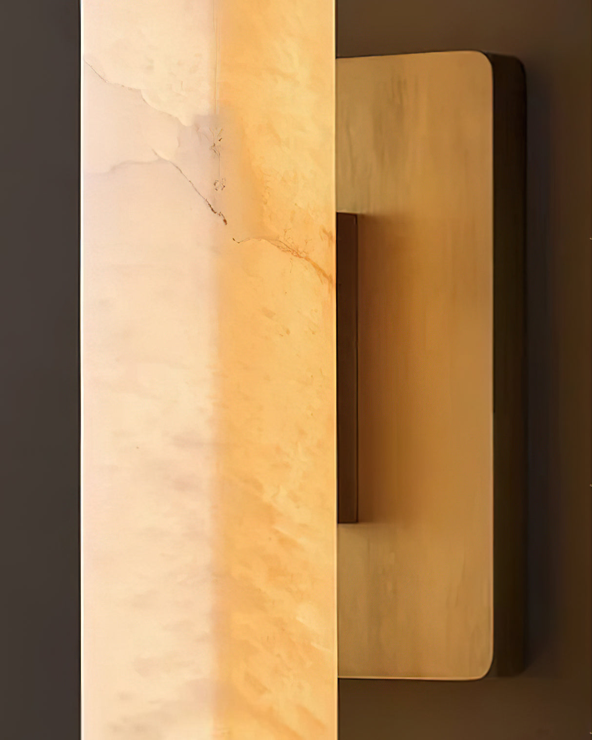 Aero Linear Wall Sconce