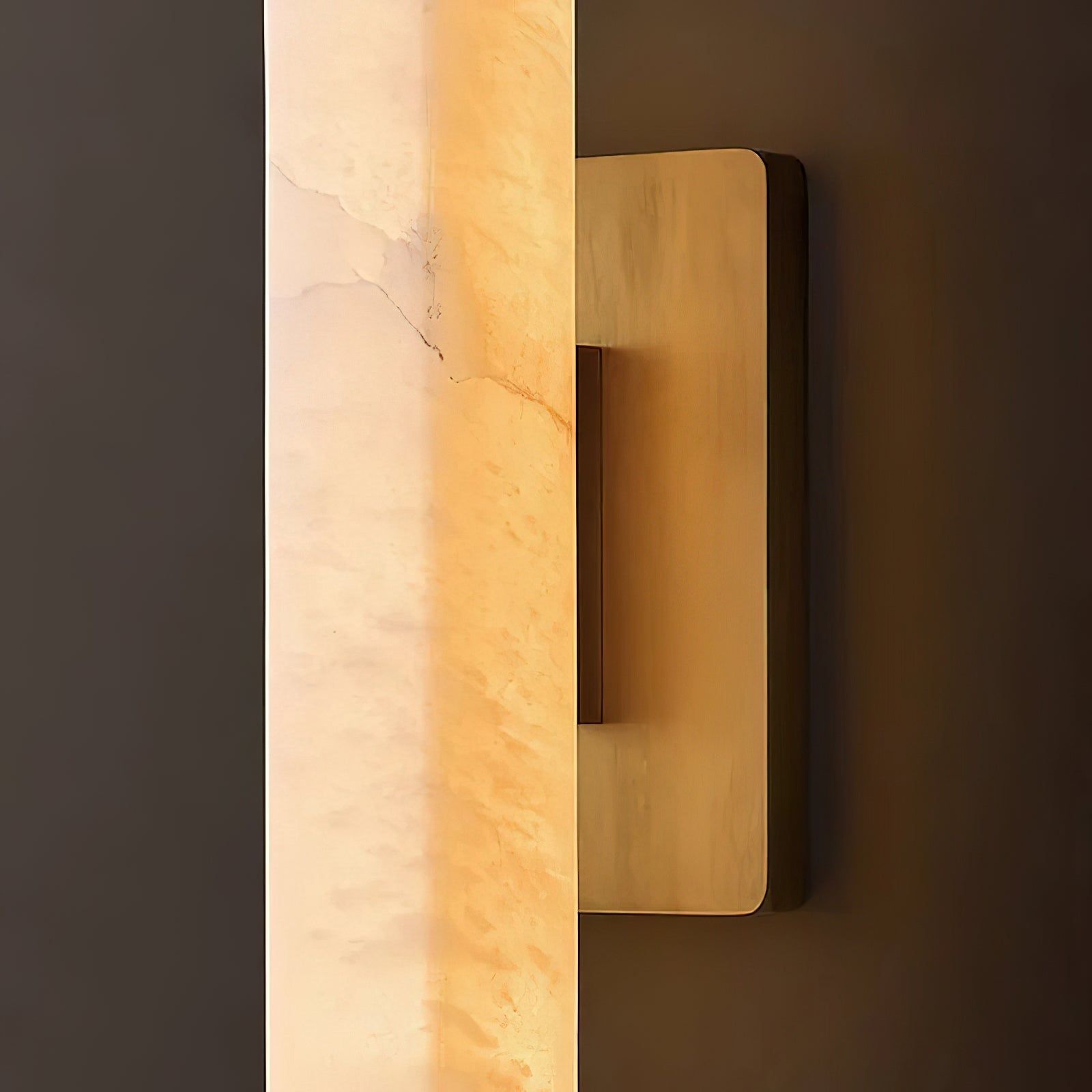 Aero Linear Wall Sconce