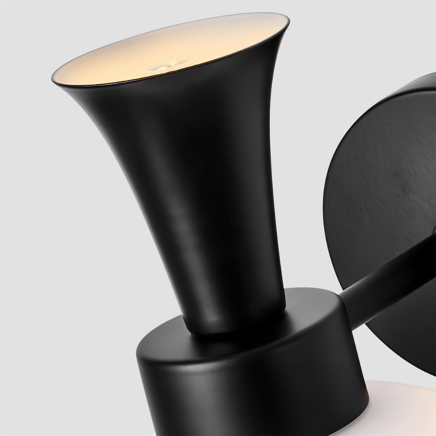 Barnaby Wall Lamp