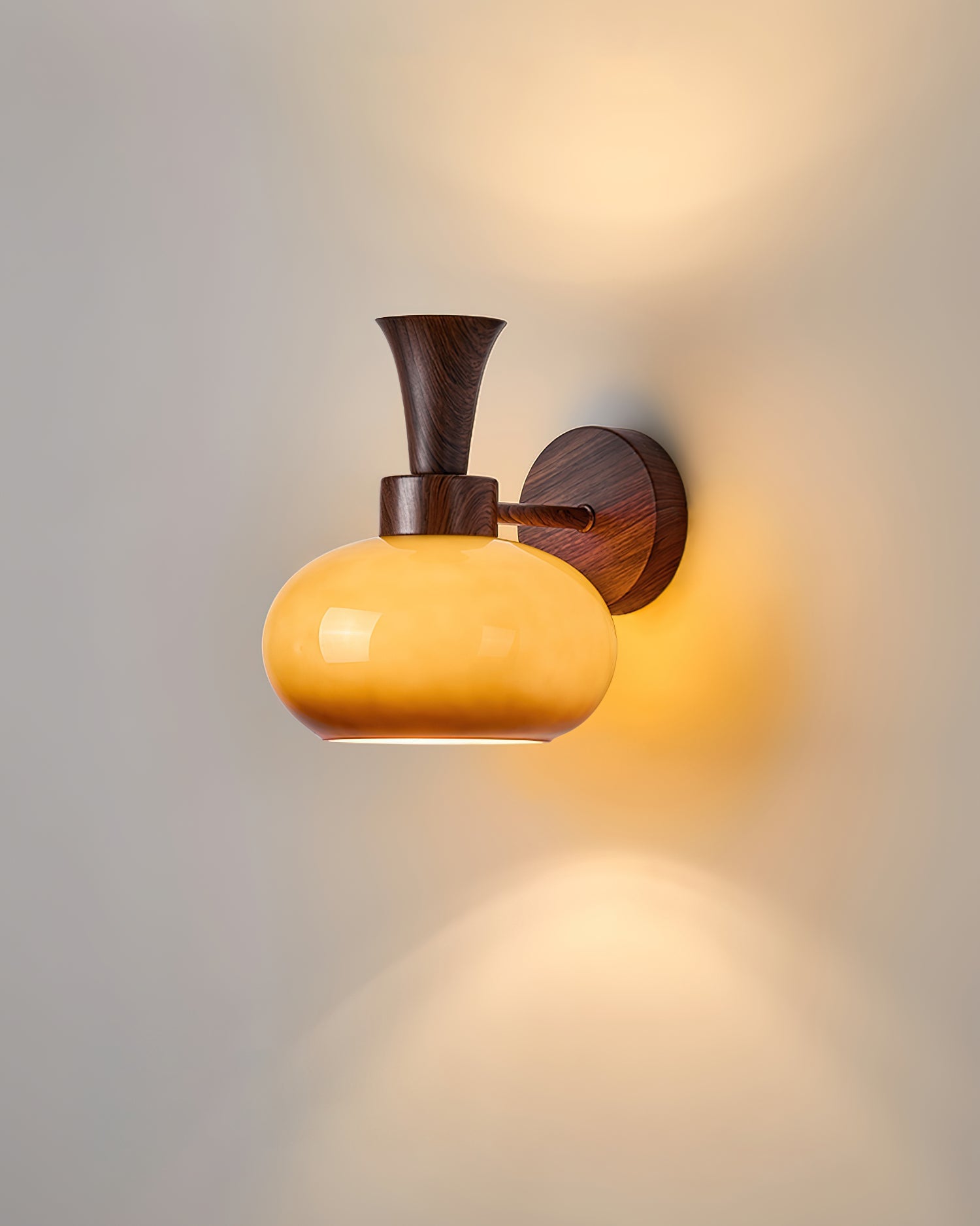Barnaby Wall Lamp
