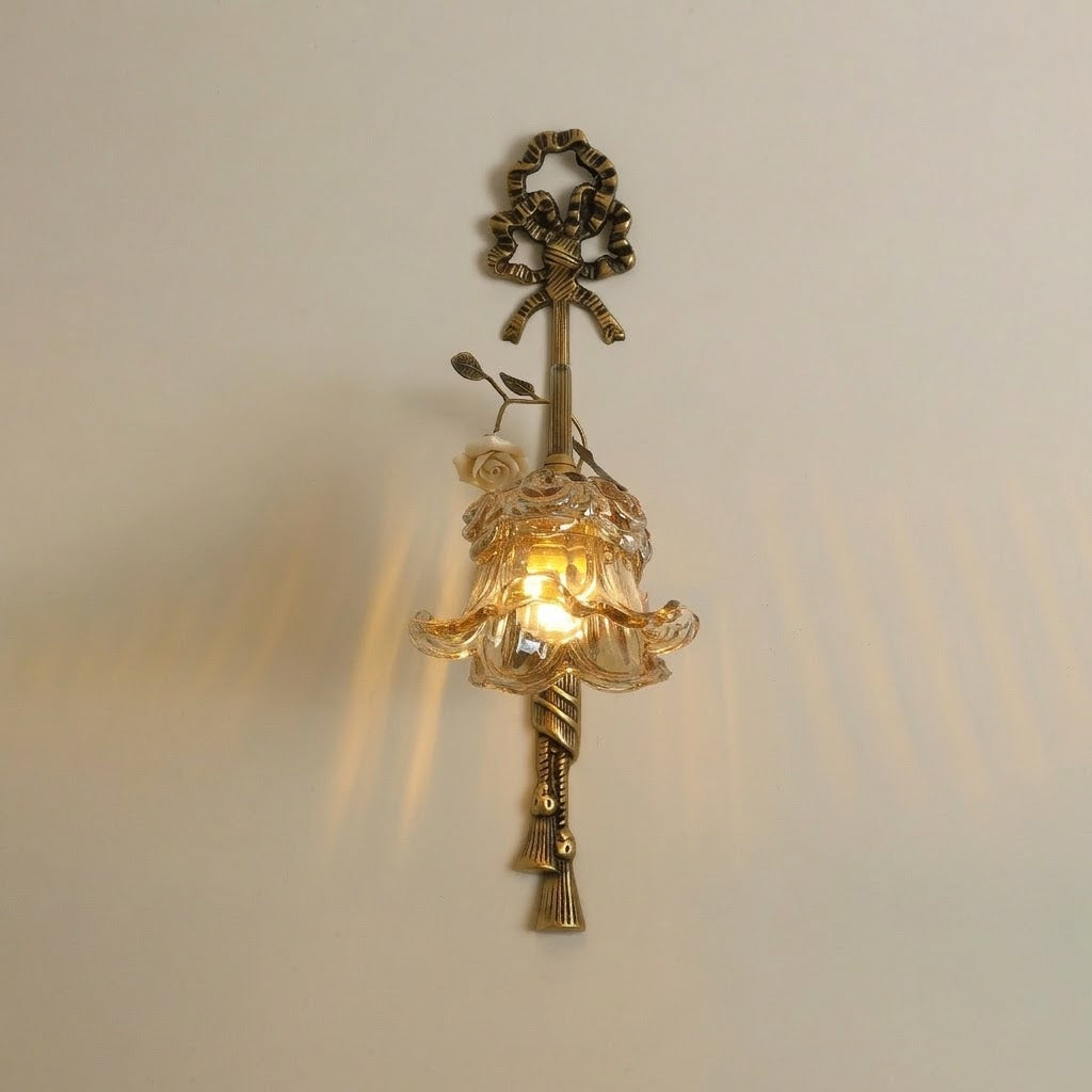 Close-up of the Antique Bronze finish on the lamp's brass body.