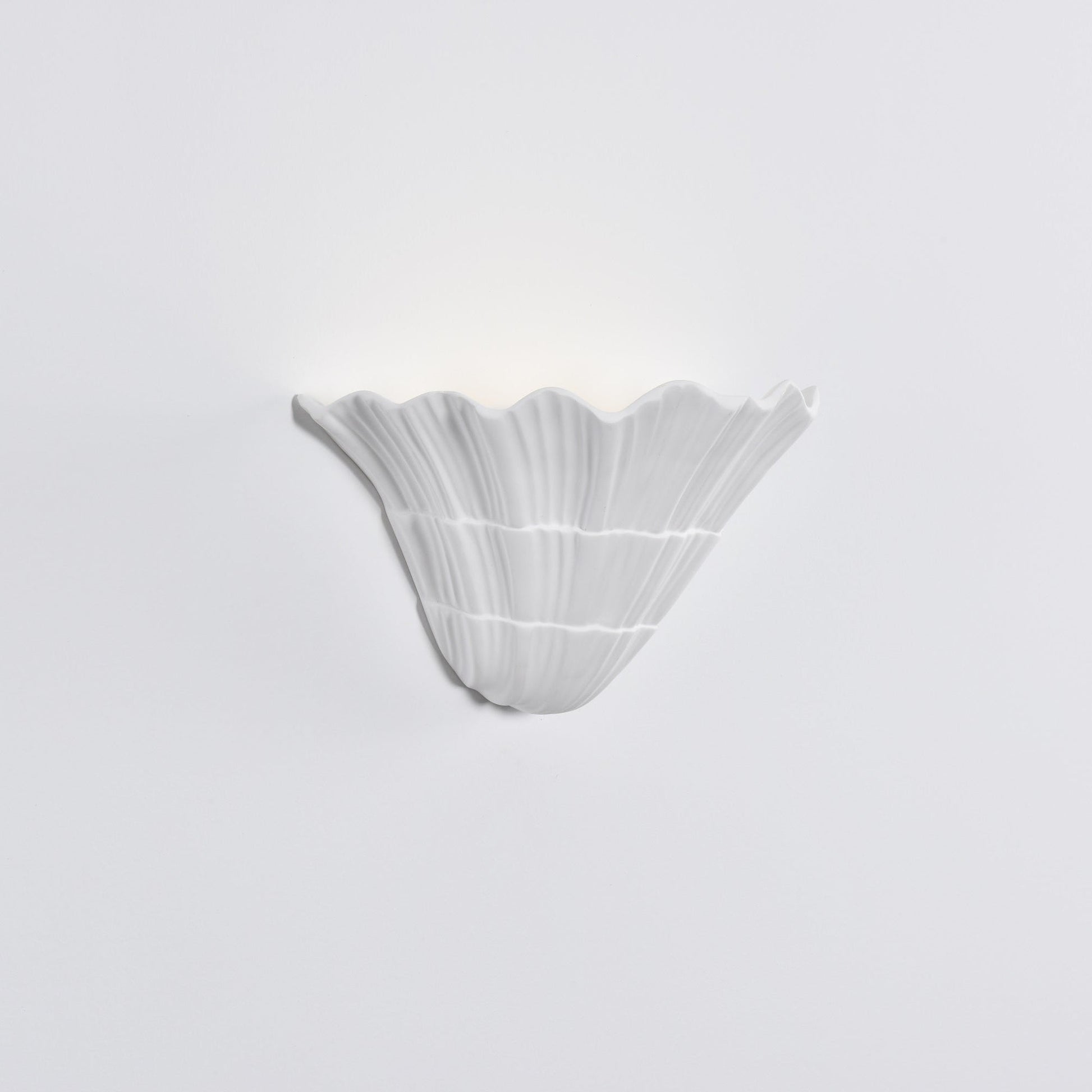 Lydia Modern Wall Light-Neutral Decor