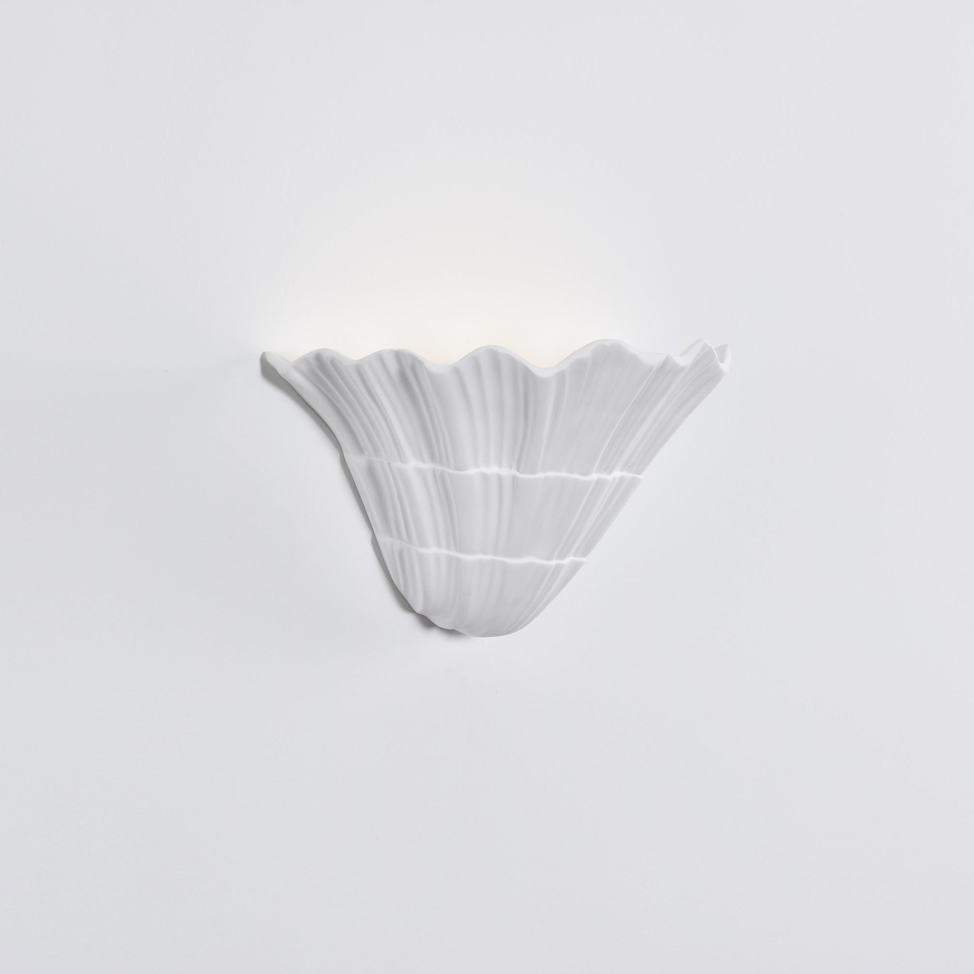 Lydia Modern Wall Light-Neutral Decor