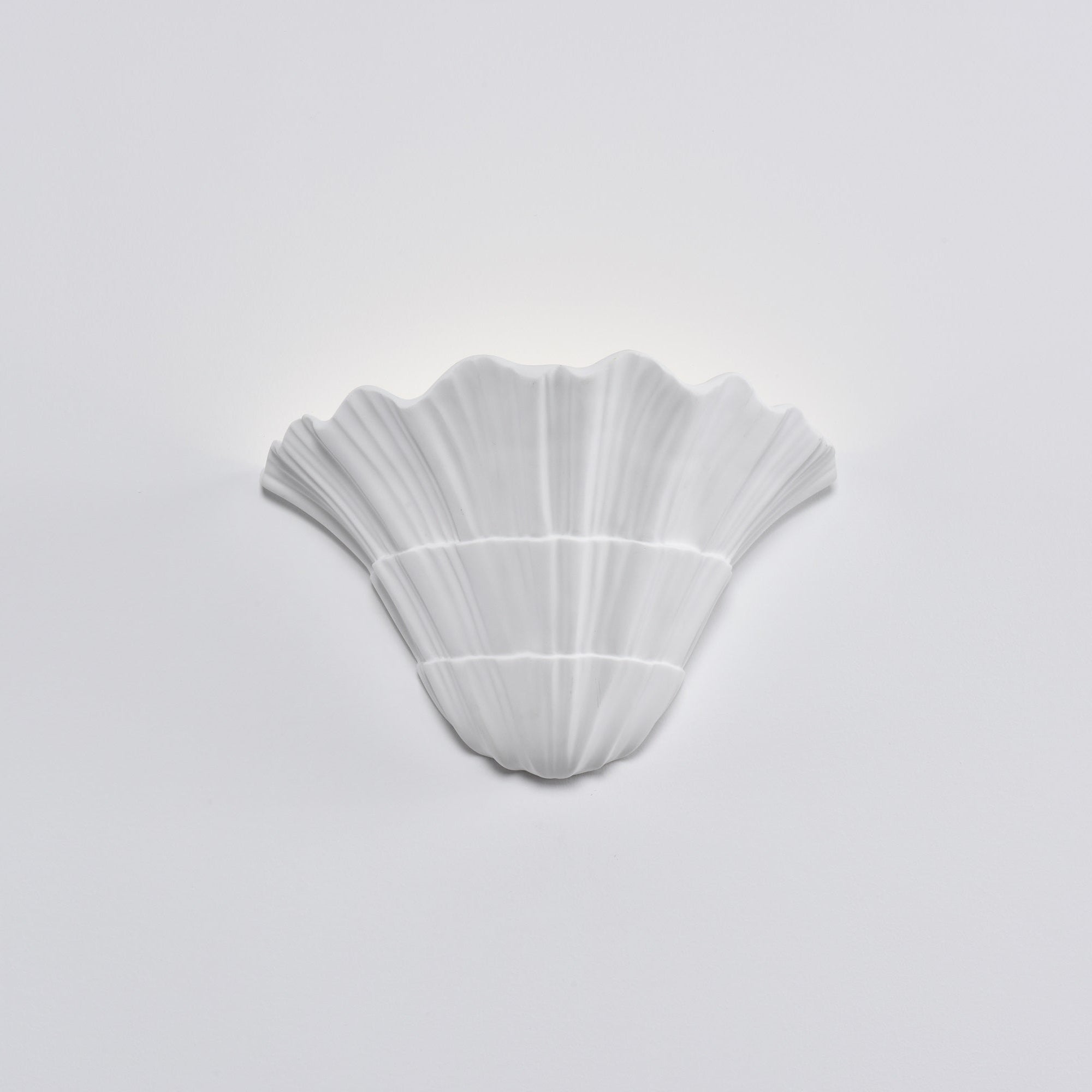 Lydia Modern Wall Light-Neutral Decor