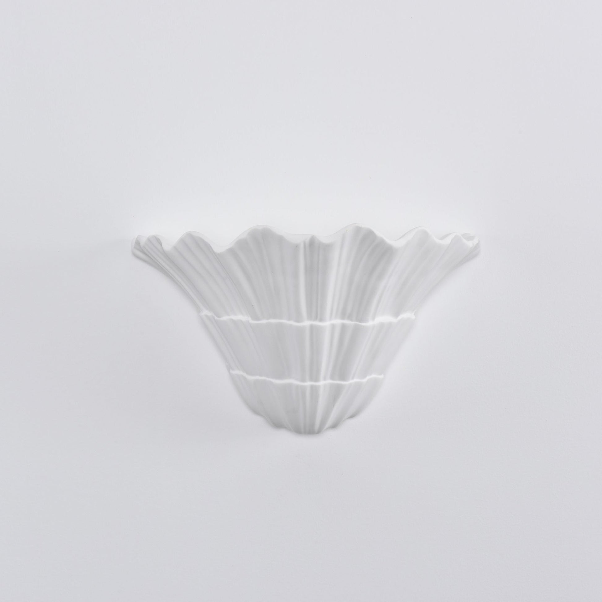 Lydia Modern Wall Light-Neutral Decor