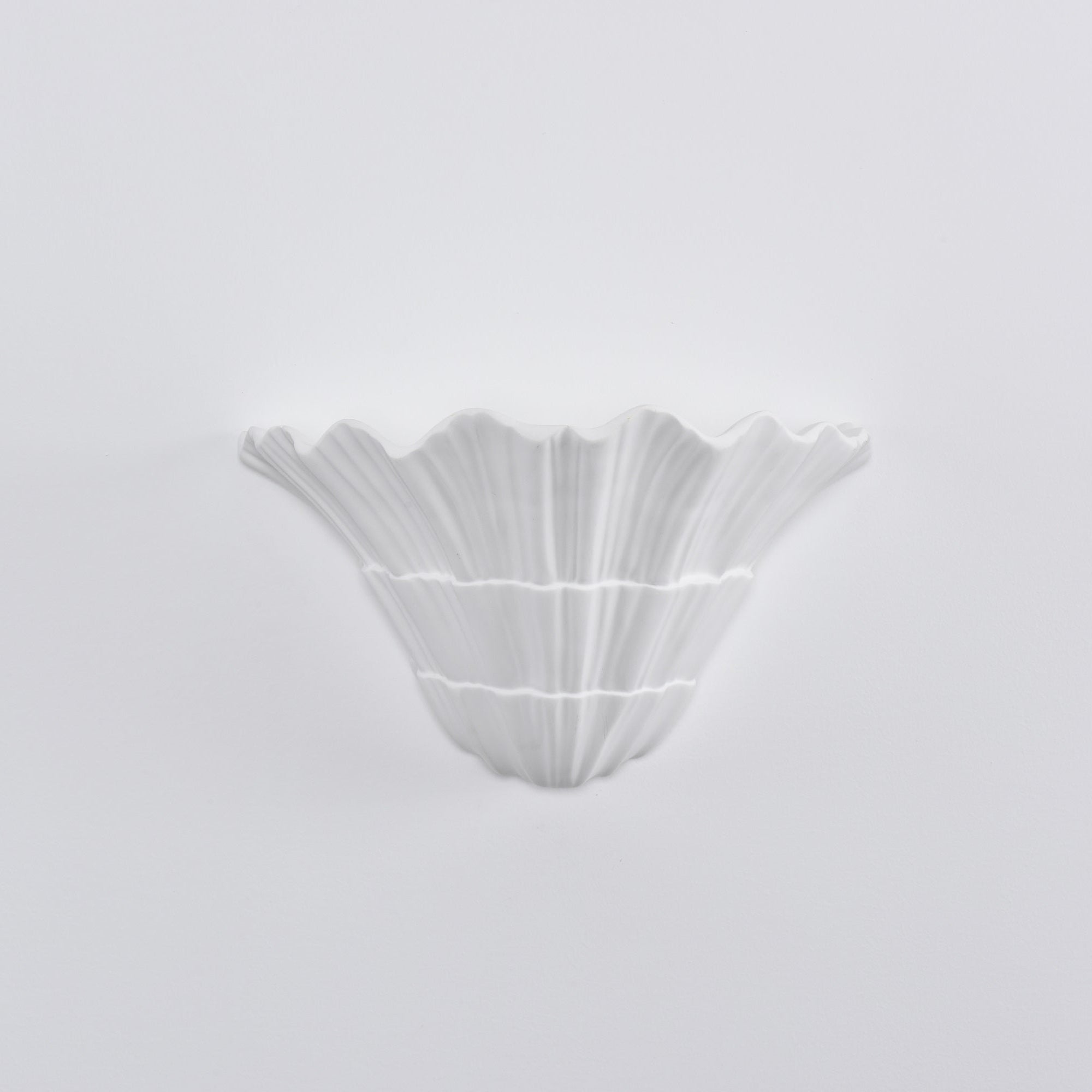Lydia Modern Wall Light-Neutral Decor