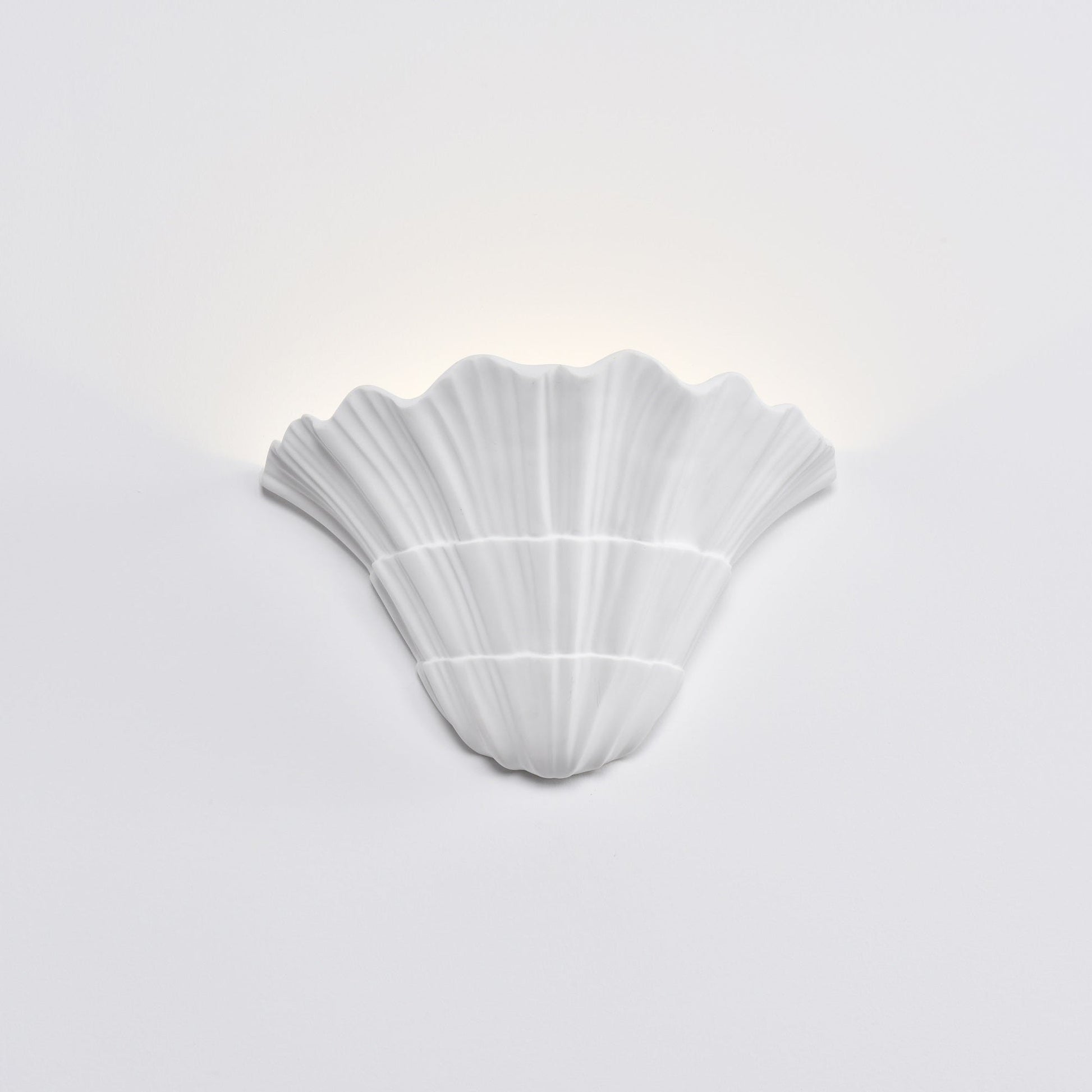 Lydia Modern Wall Light-Neutral Decor