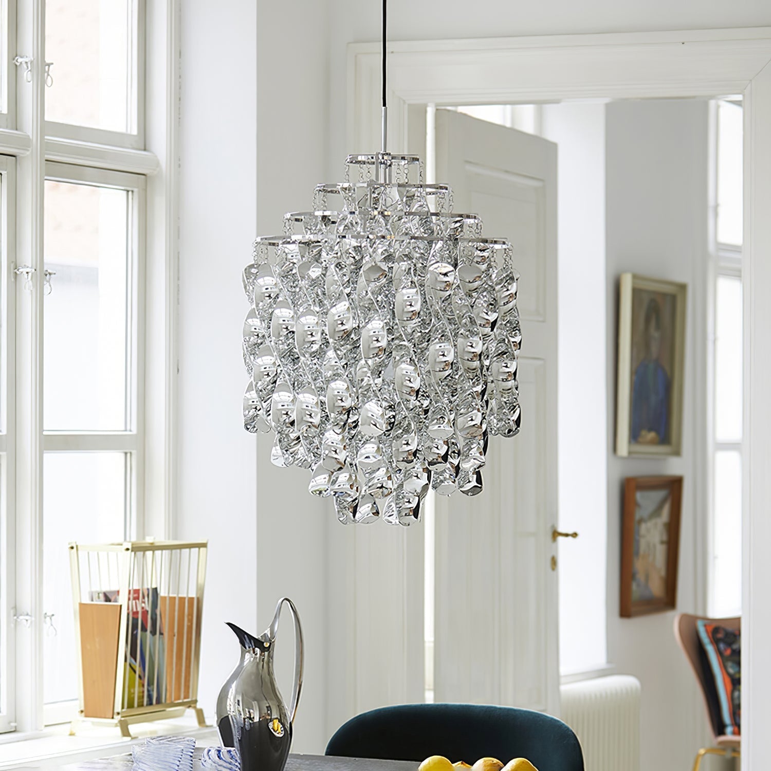 Isoran Luxe Acrylic Chandelier-Neutral Decor