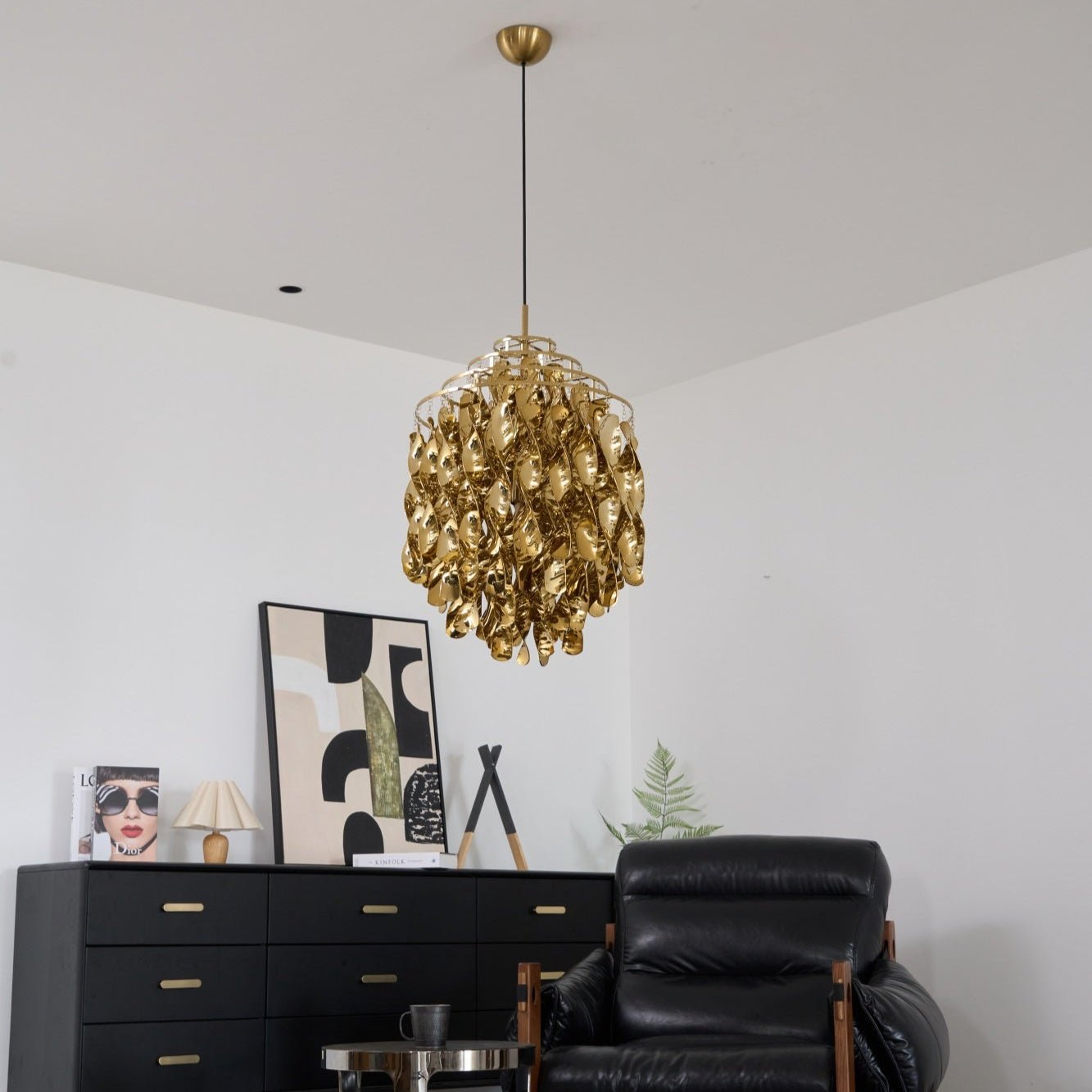 Isoran Luxe Acrylic Chandelier-Neutral Decor