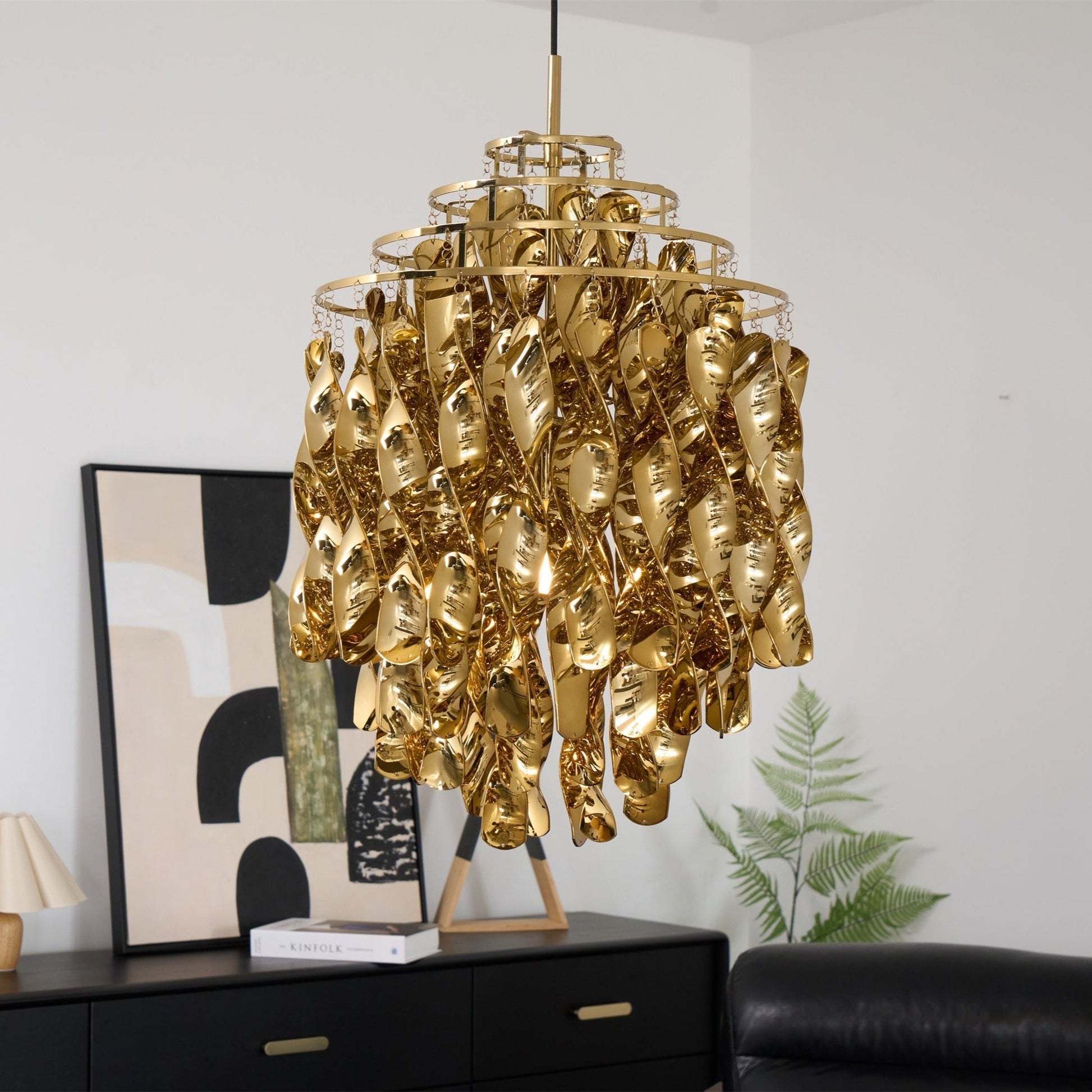 Isoran Luxe Acrylic Chandelier-Neutral Decor