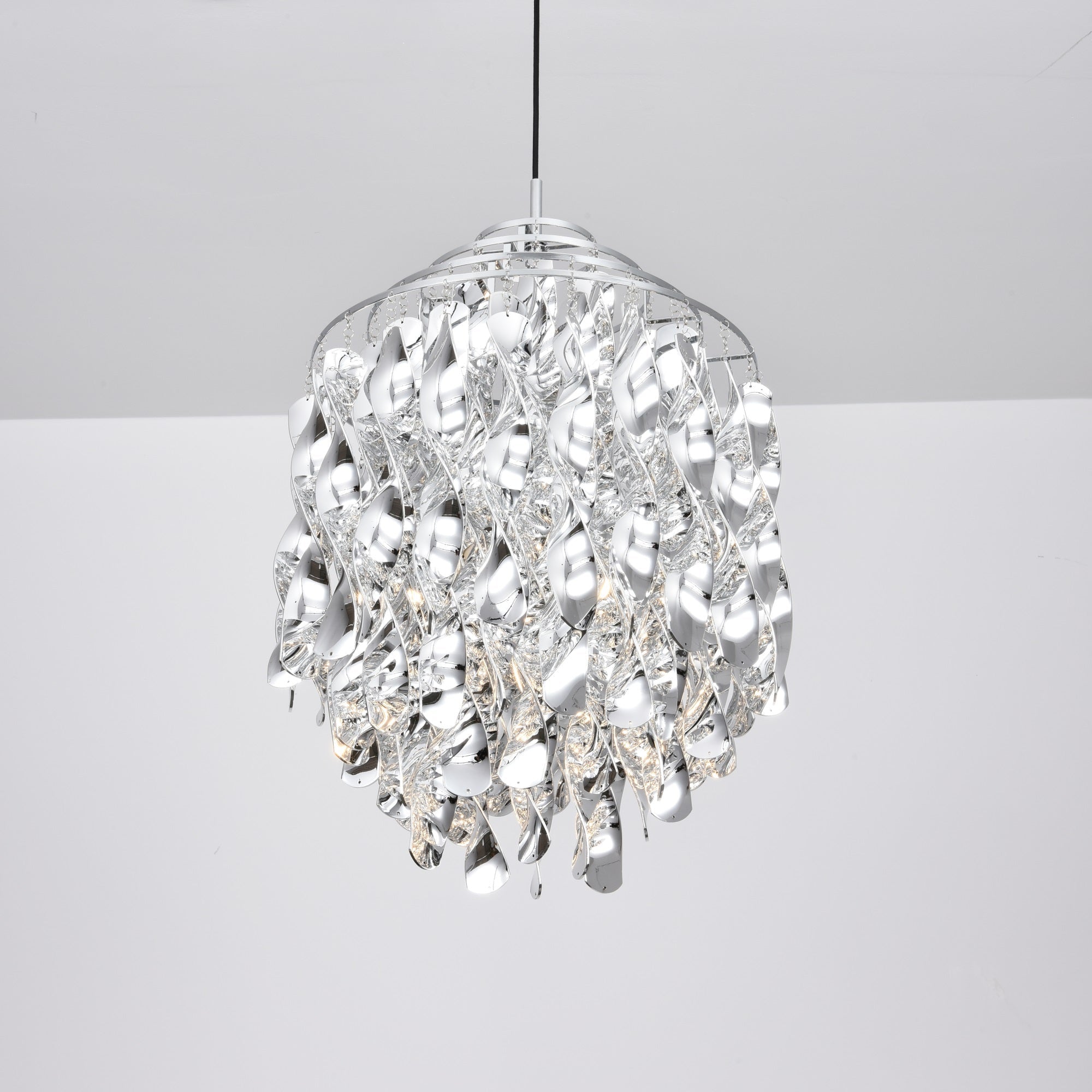 Isoran Luxe Acrylic Chandelier-Neutral Decor