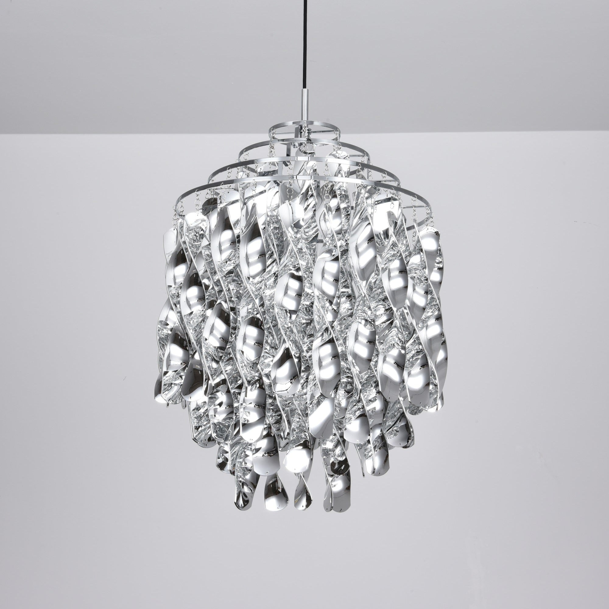 Isoran Luxe Acrylic Chandelier-Neutral Decor
