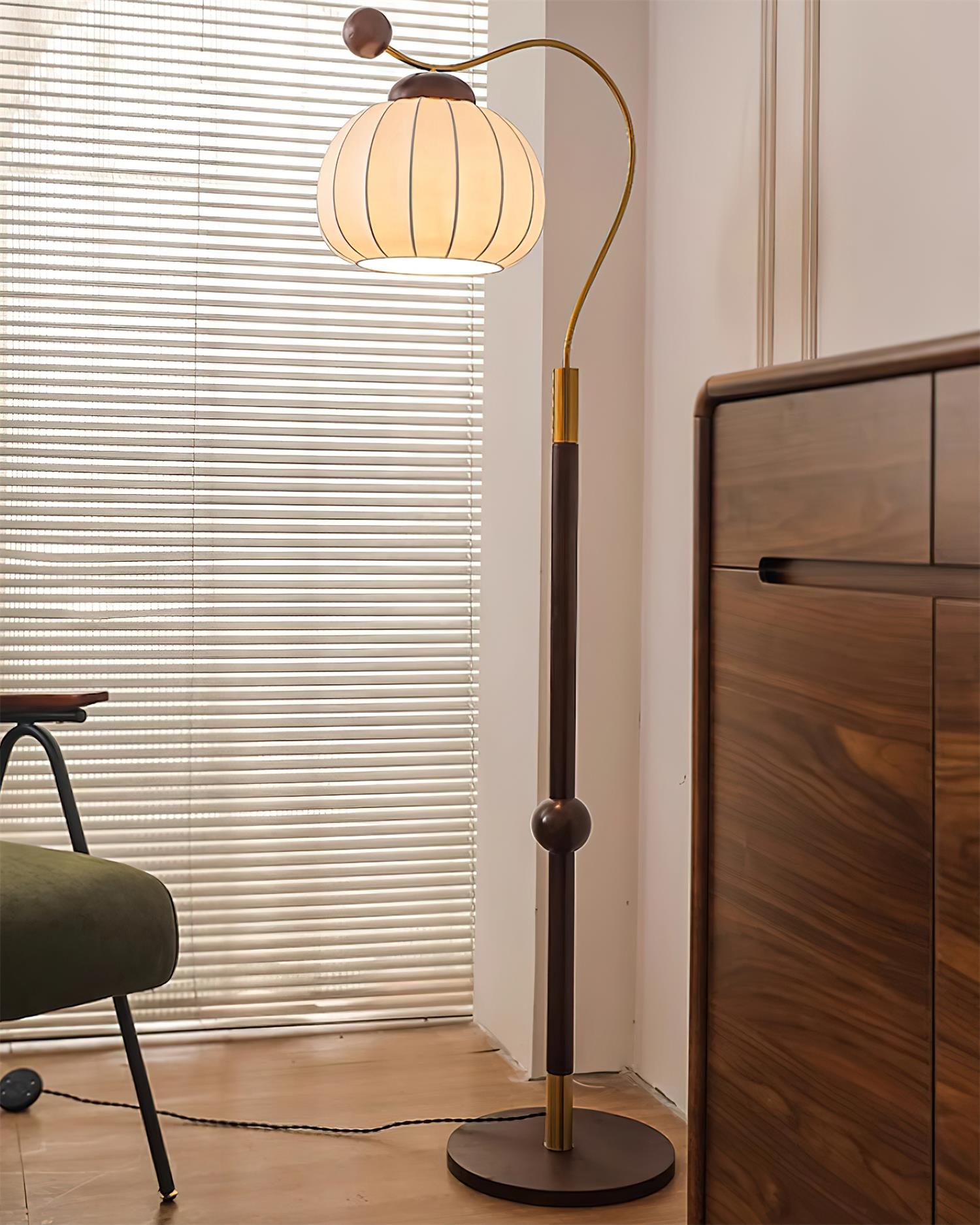 Maria Floor Lamp