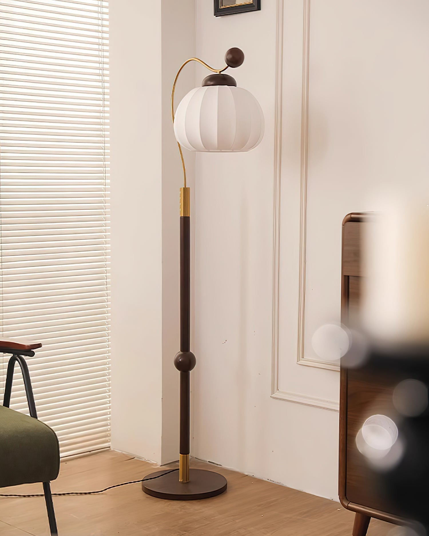 Maria Floor Lamp