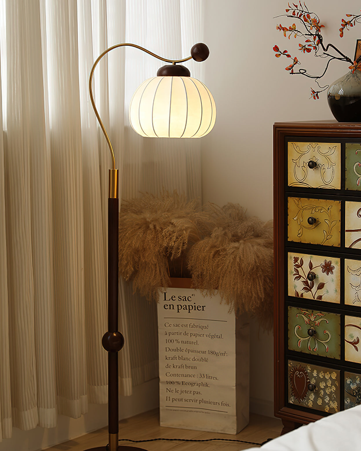 Maria Floor Lamp