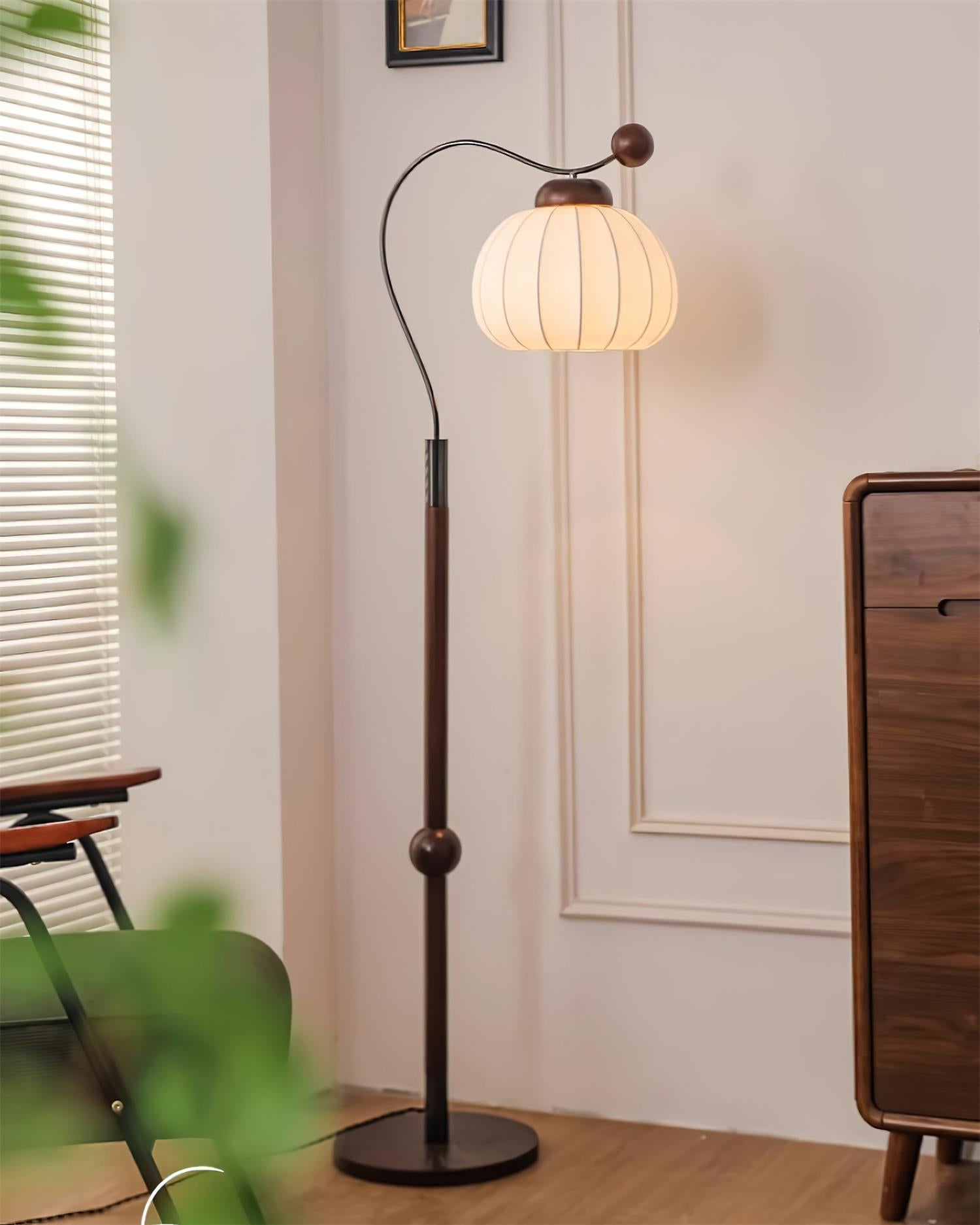 Maria Floor Lamp