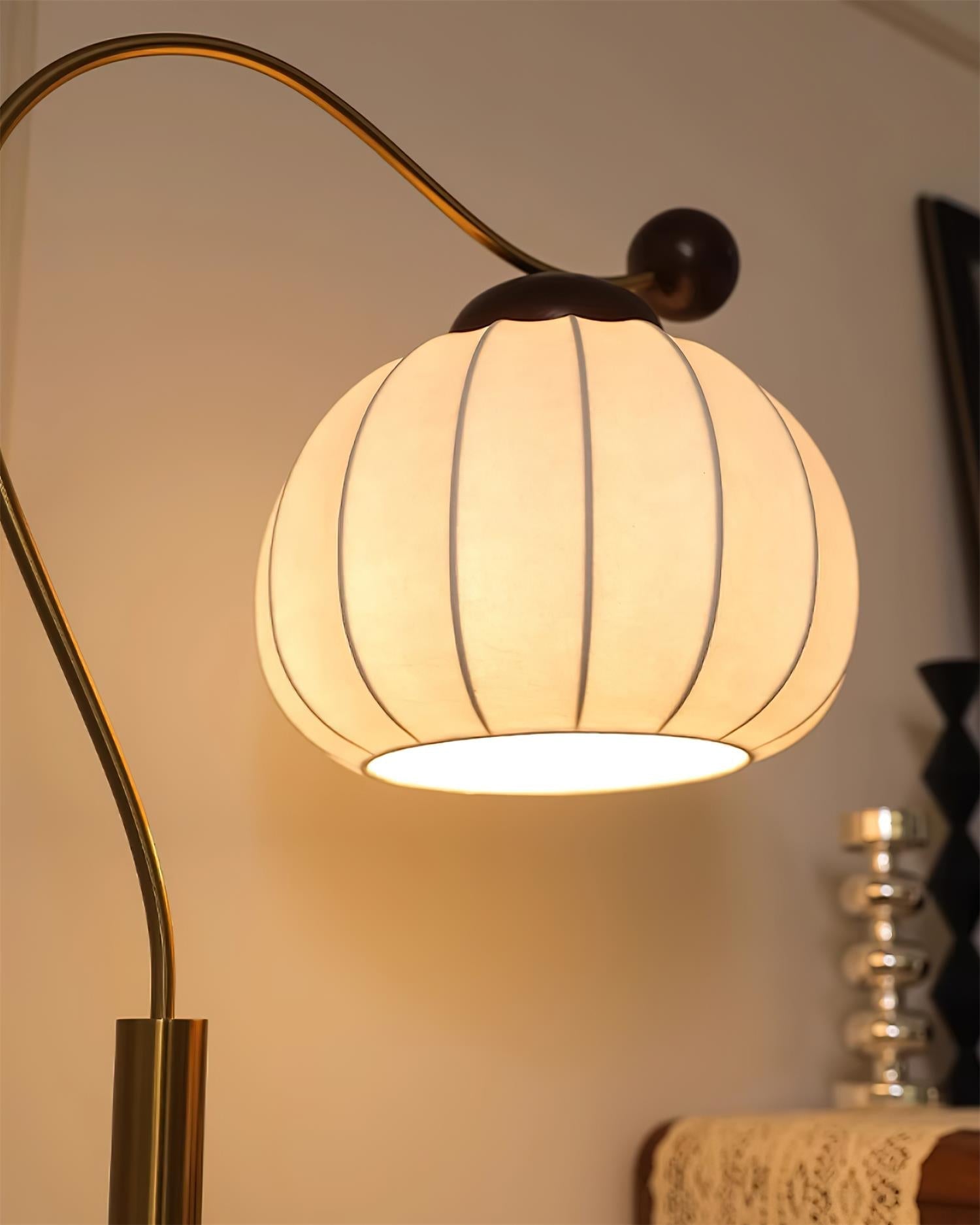 Irisius Table Lamp