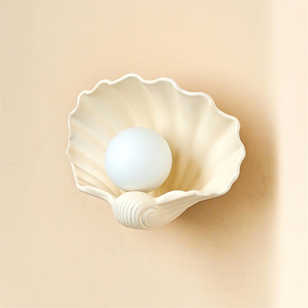 Pearlia Wall Lamp