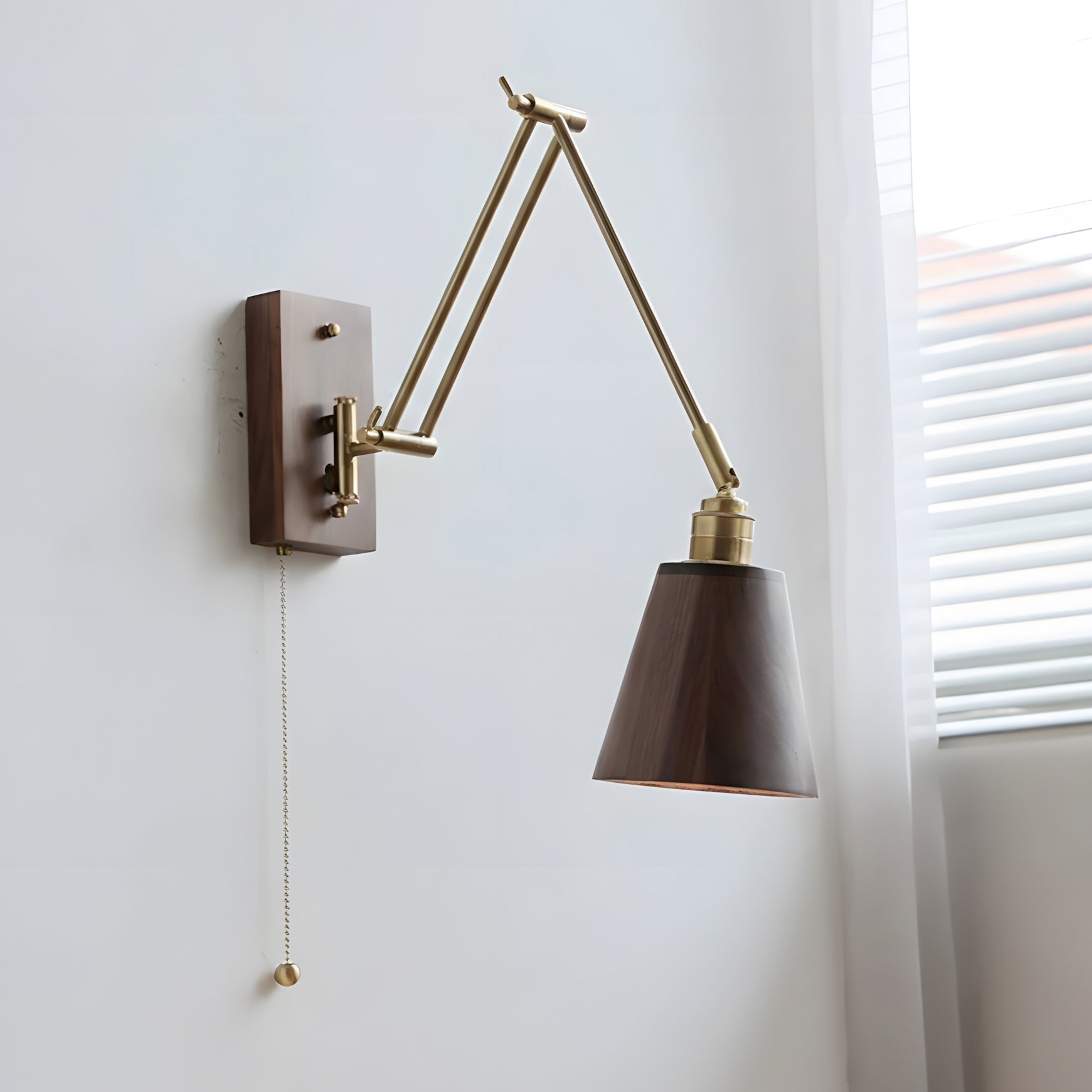 Wright Wall Lamp