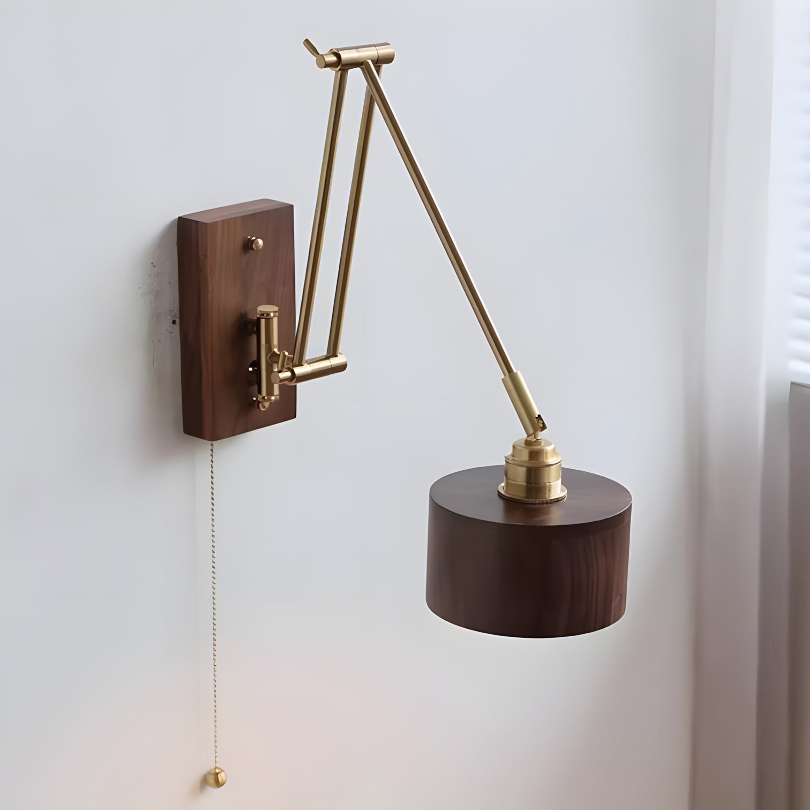 Wright Wall Lamp