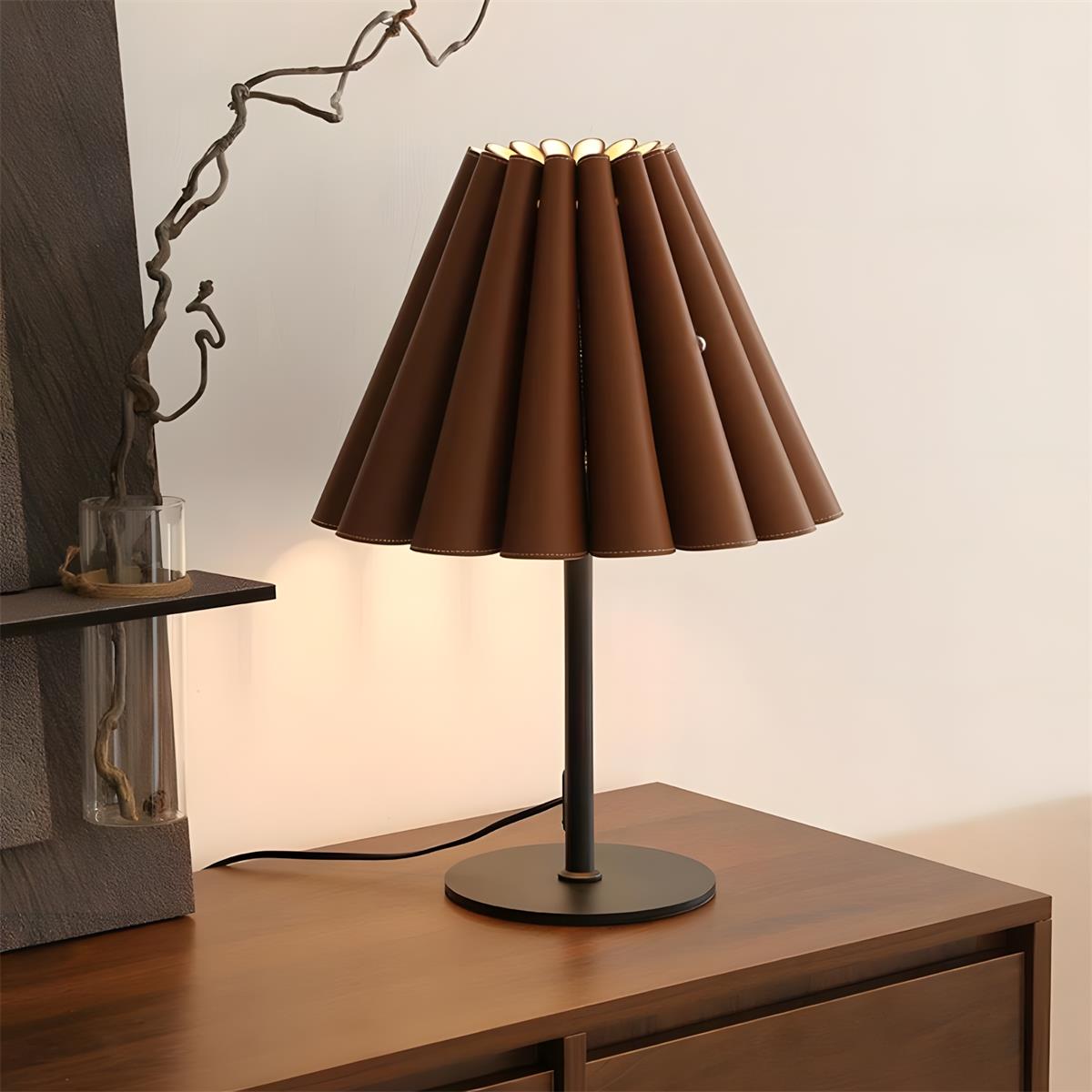 Laurel Pleat Table Light