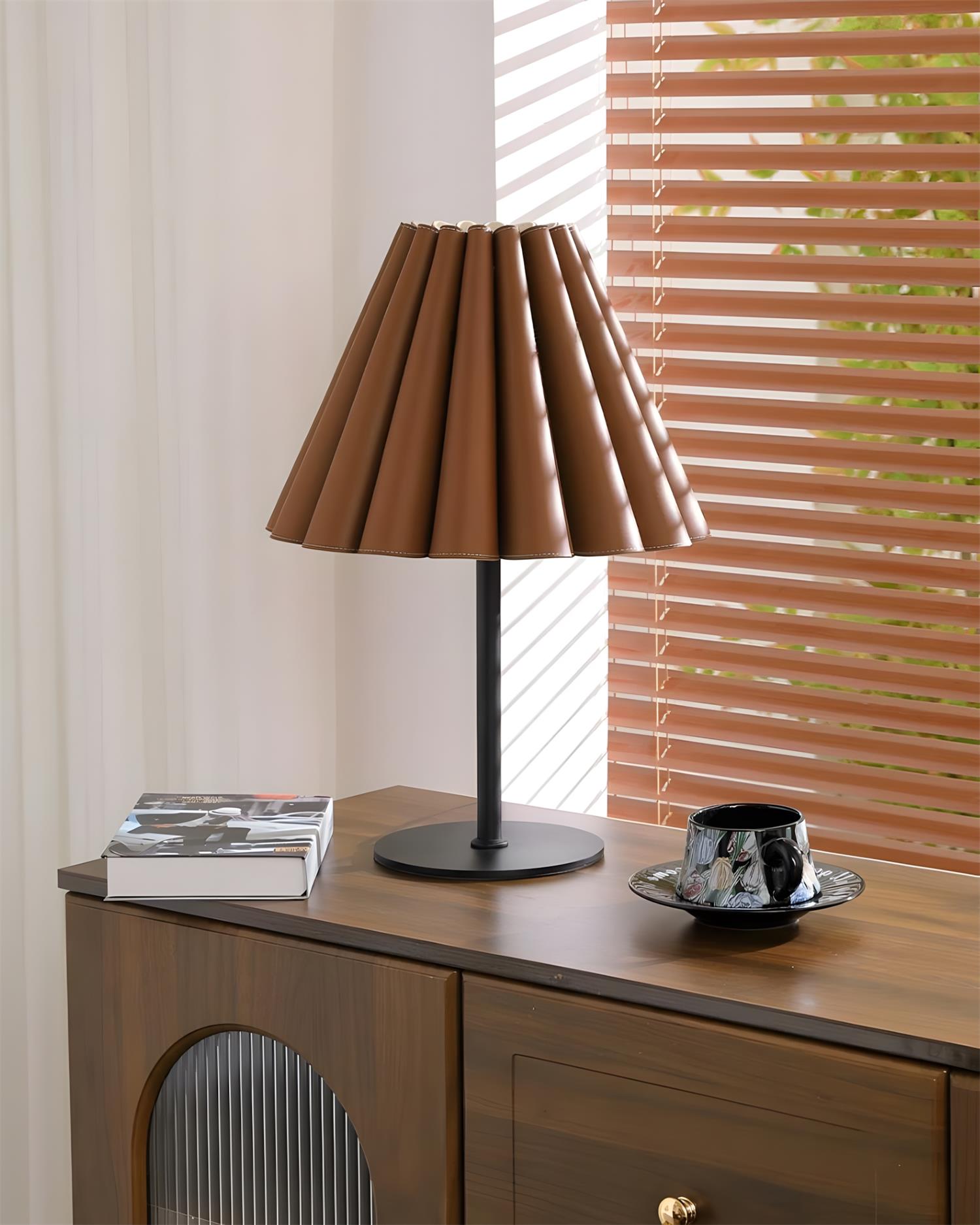 Laurel Pleat Table Light