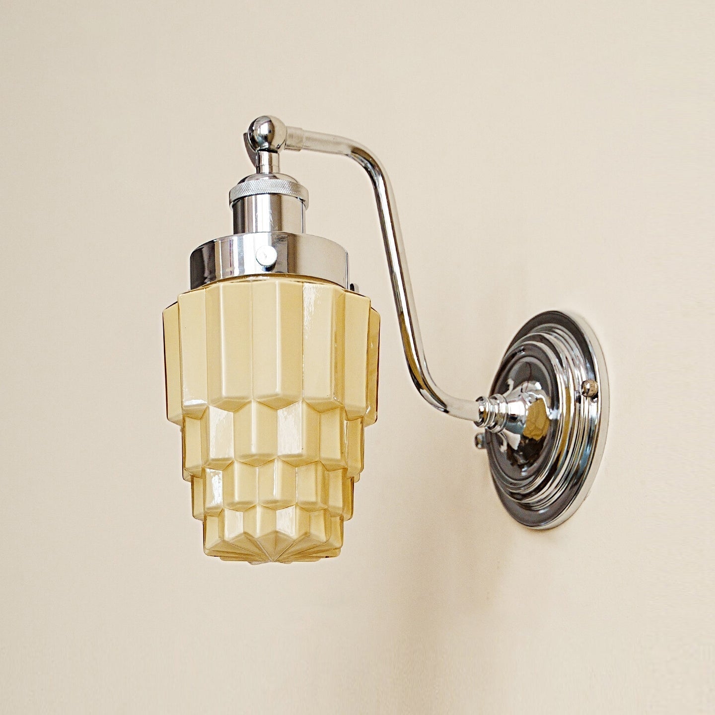 Elspeth Wall Lamp