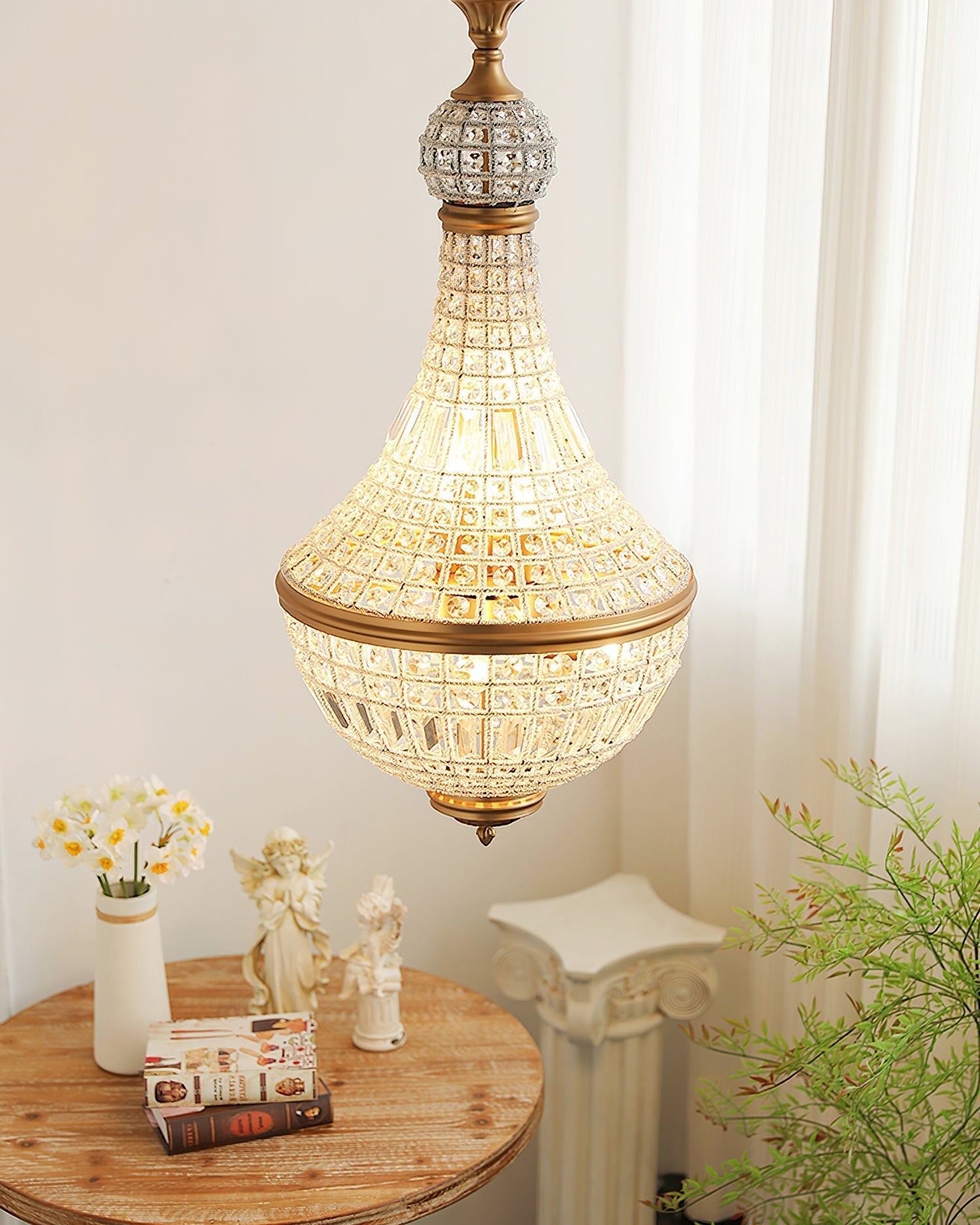 Auristella Crystal Chandelier