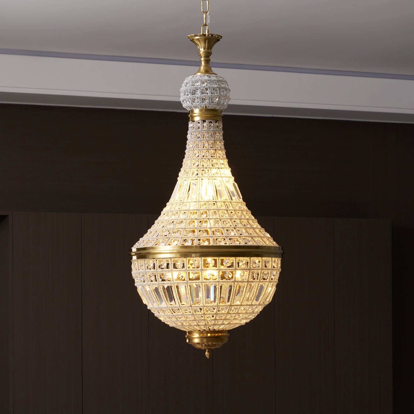 Auristella Crystal Chandelier