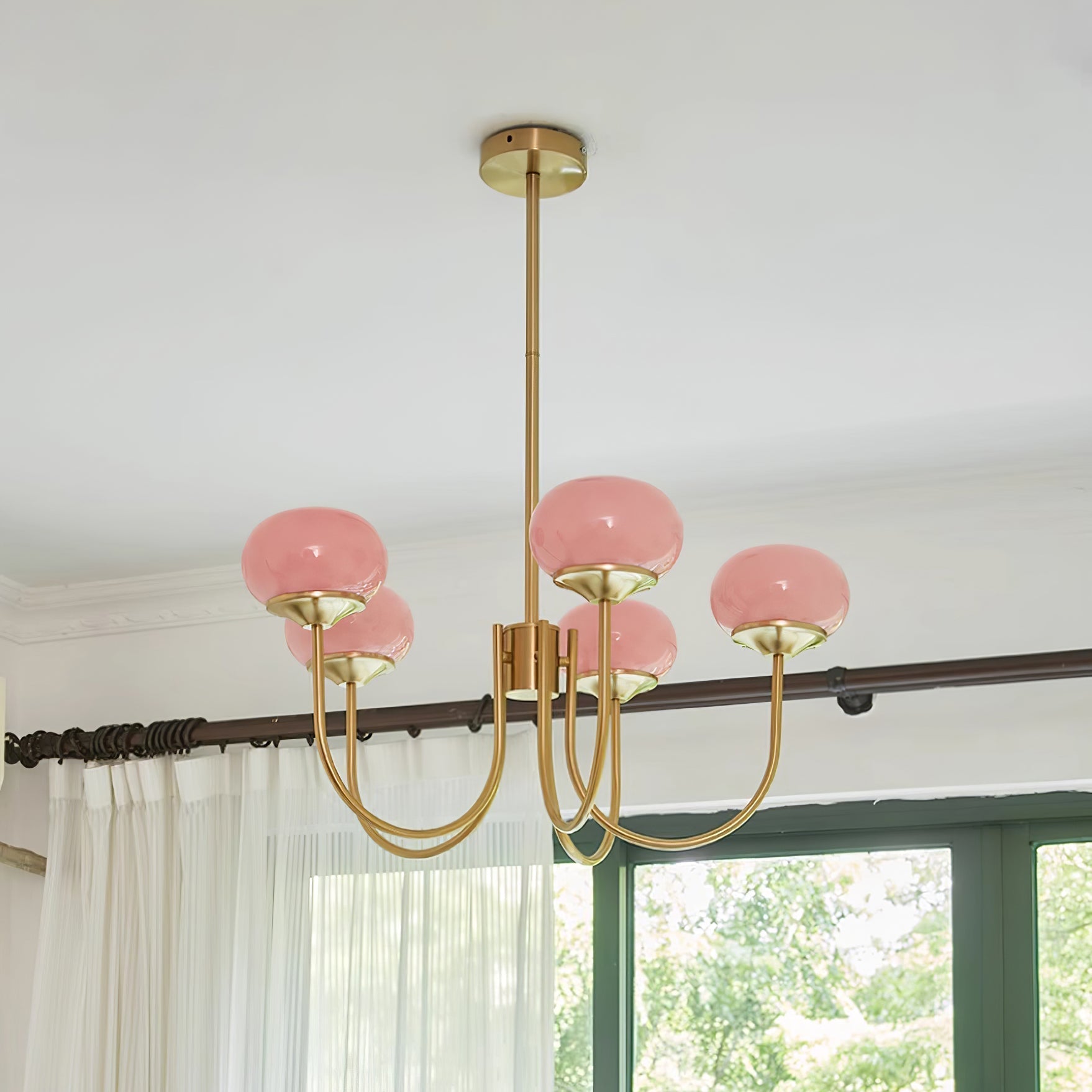Lustra Chandelier Pink Glass Globe Gold-Neutral Decor
