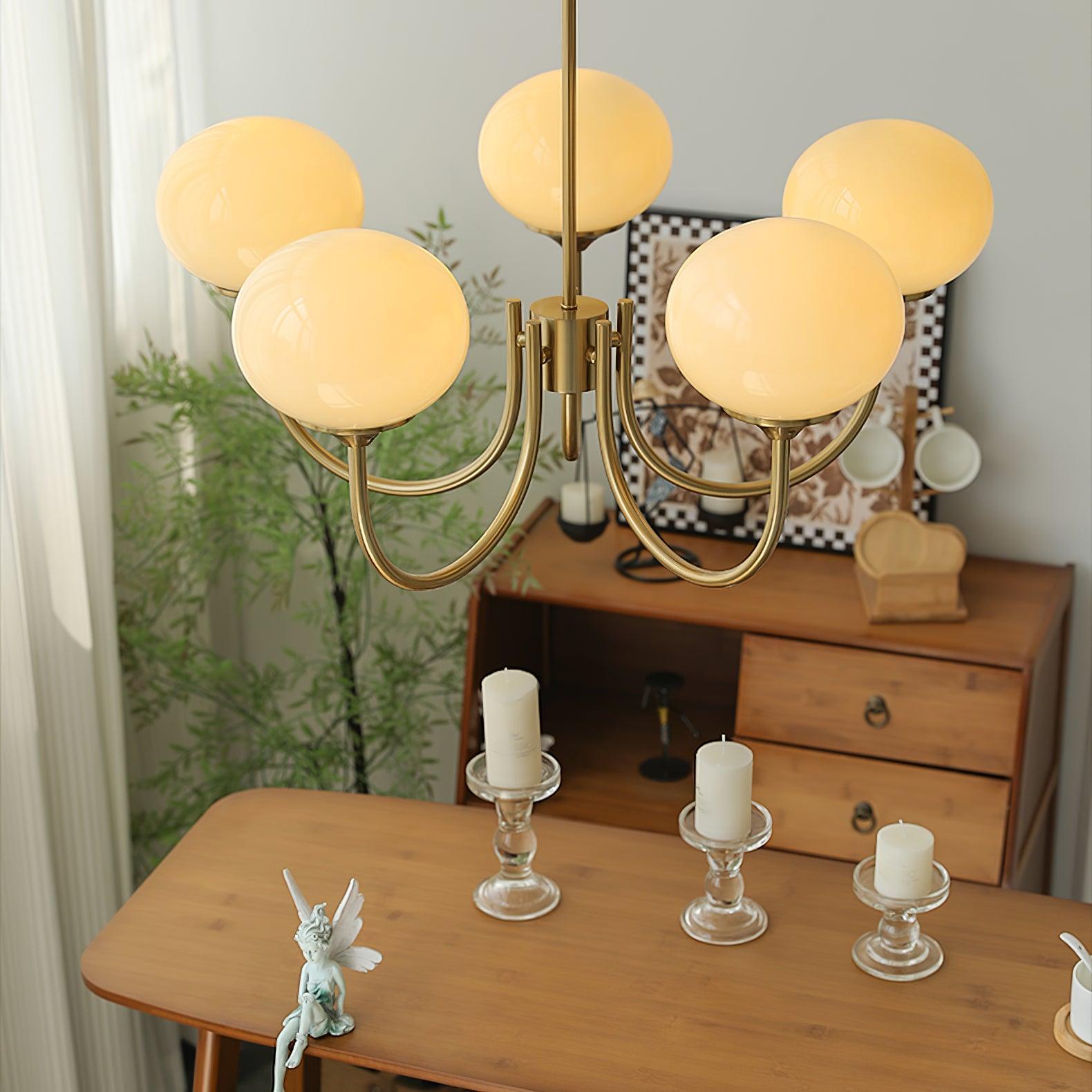Lustra Chandelier Pink Glass Globe Gold-Neutral Decor