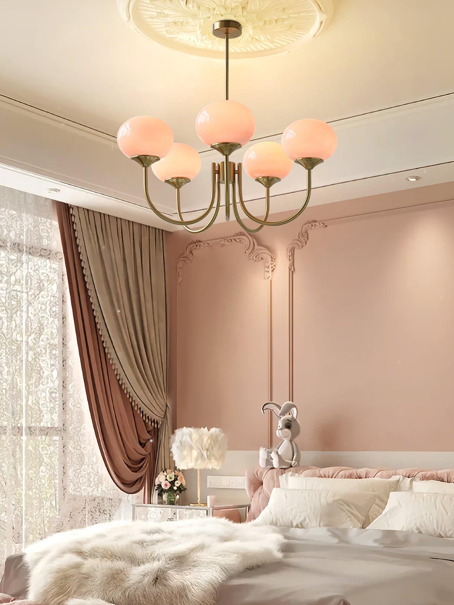 Lustra Chandelier Pink Glass Globe Gold-Neutral Decor