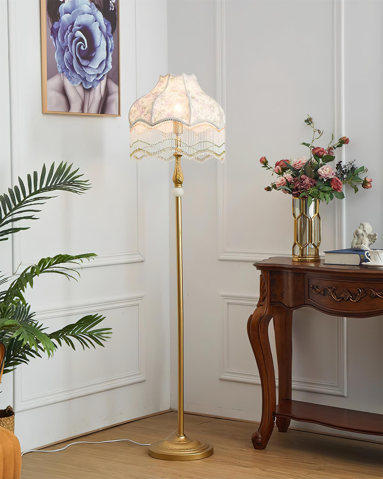 Venomi Floor Lamp
