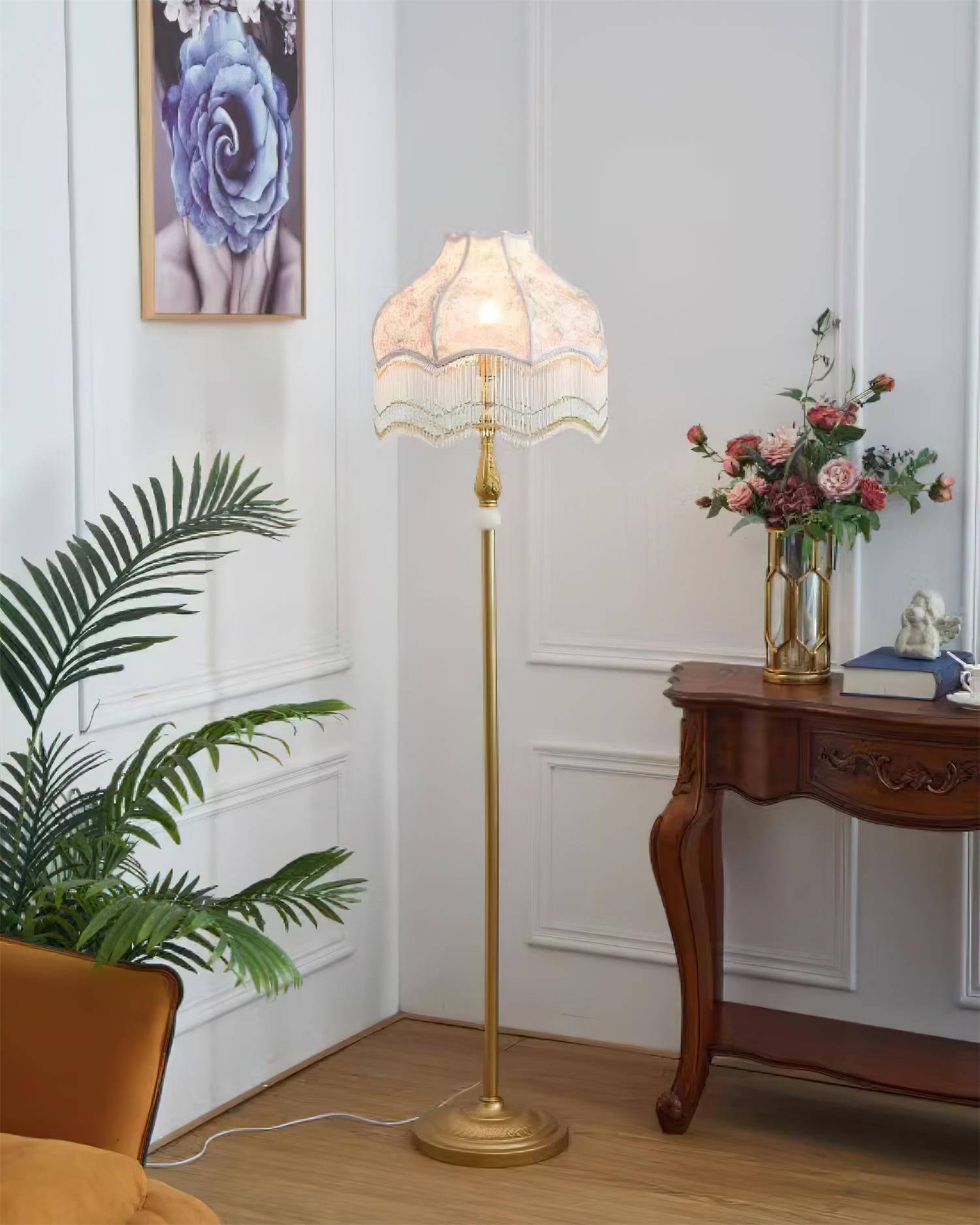 Venomi Floor Lamp