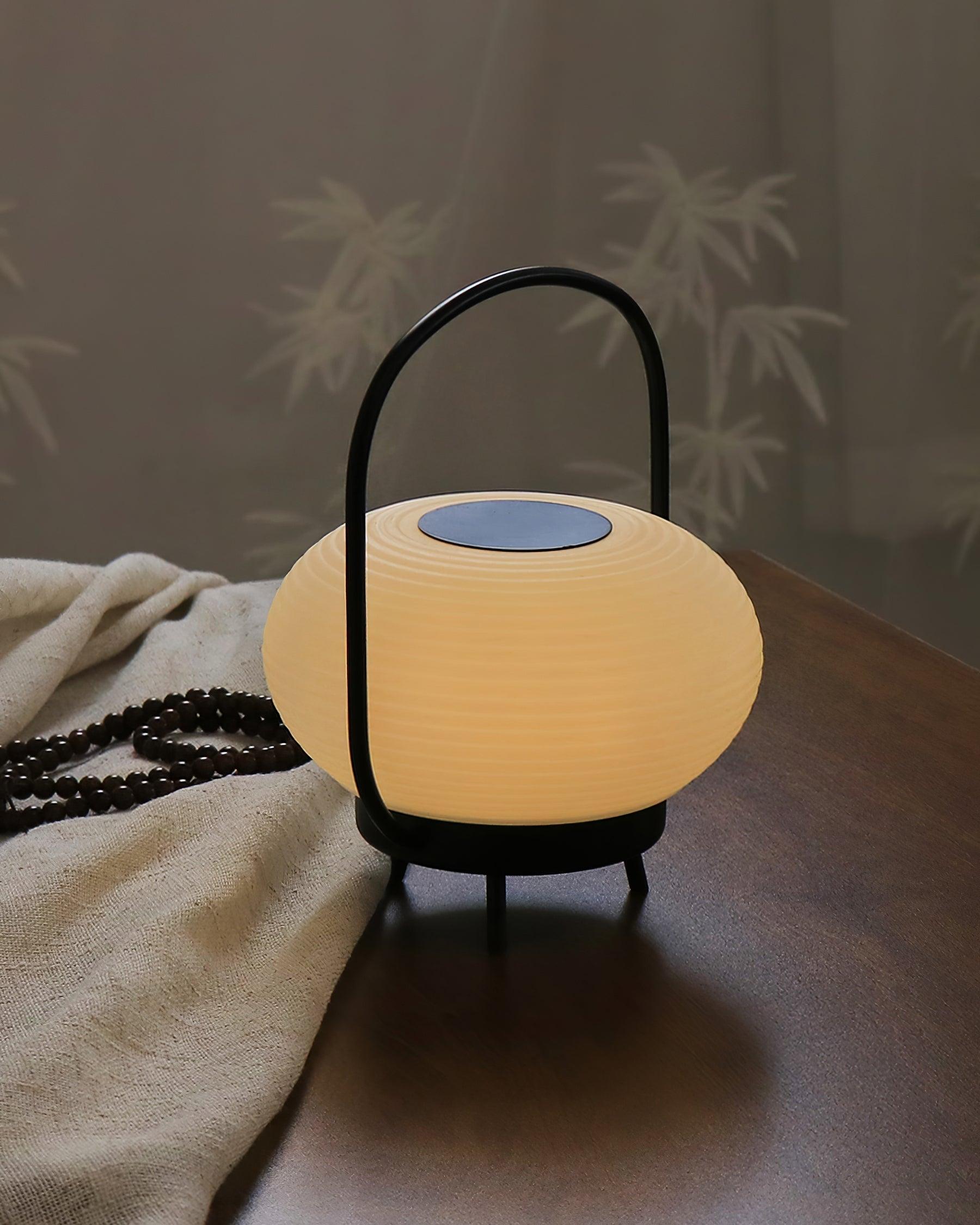 Saelan Minimalist Table Lamp-Neutral Decor