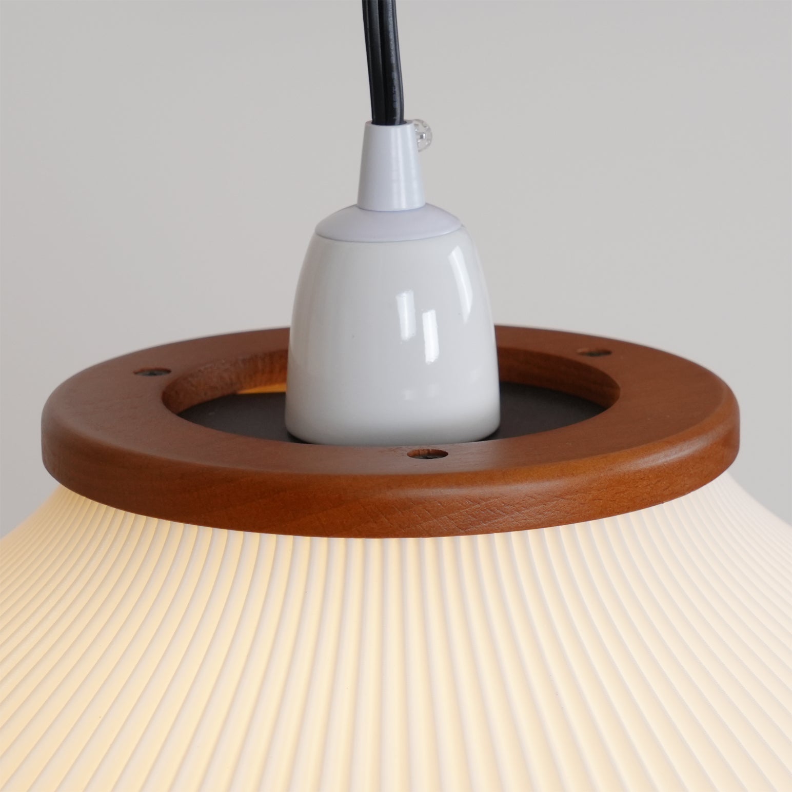Leander Floor Lamp