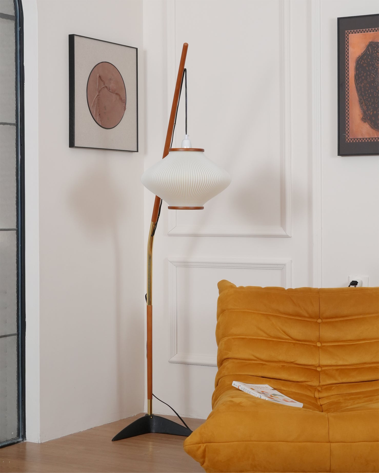 Ervenil Mid Century Wood & Glass Floor Lamp-Neutral Decor