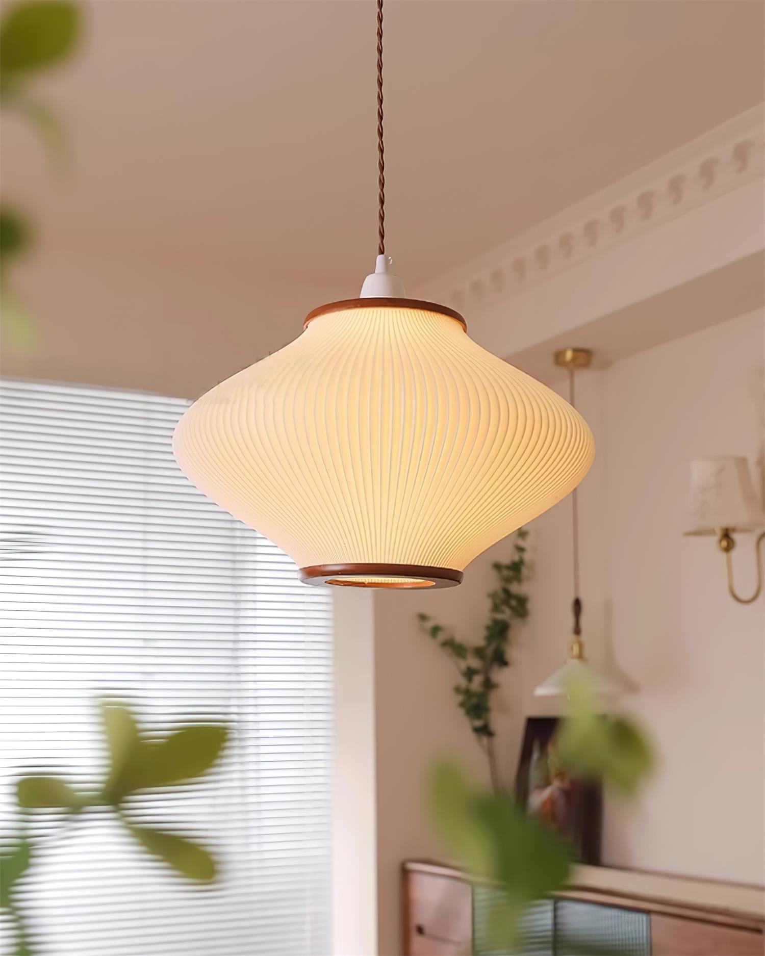Ronard Pendant Light