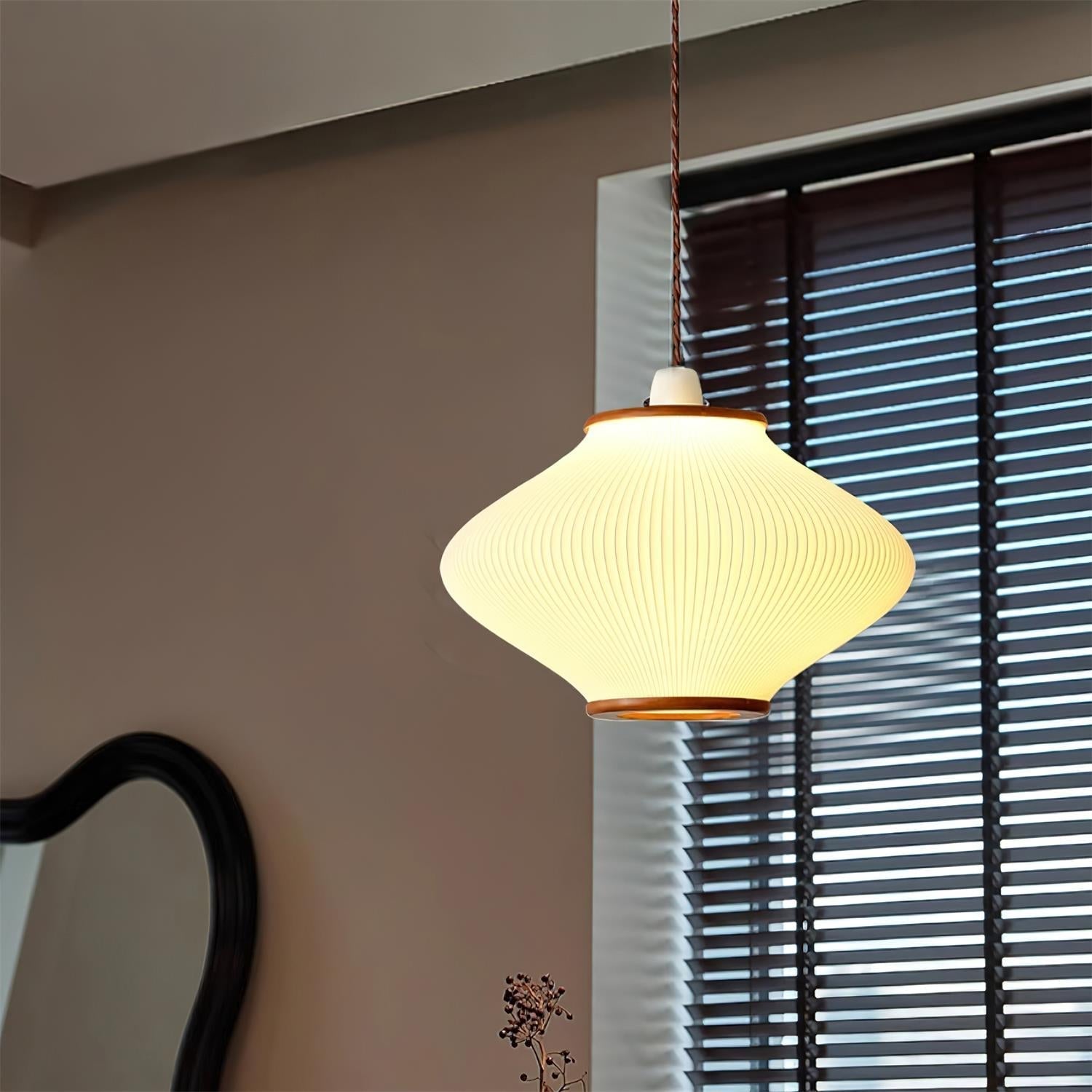 Ronard Pendant Light