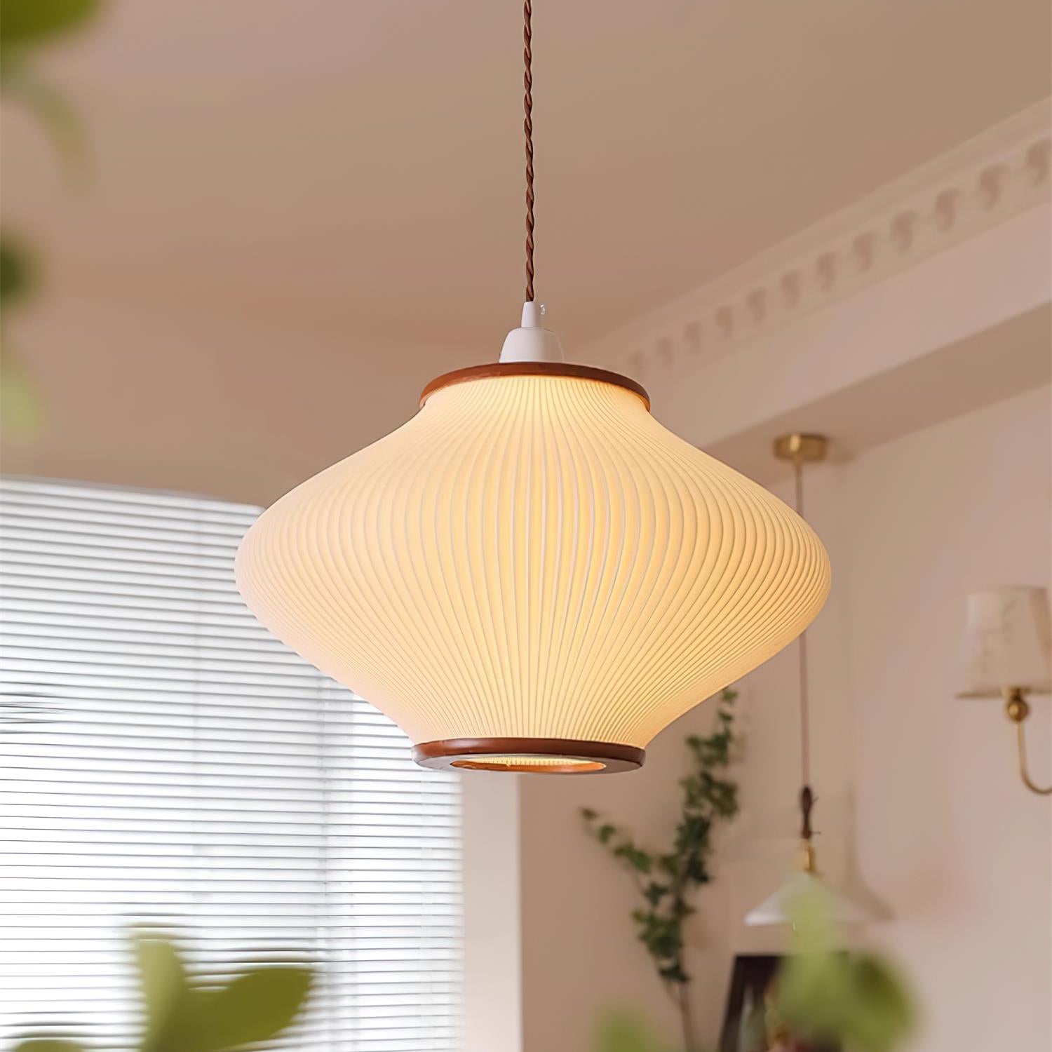 Ronard Pendant Light