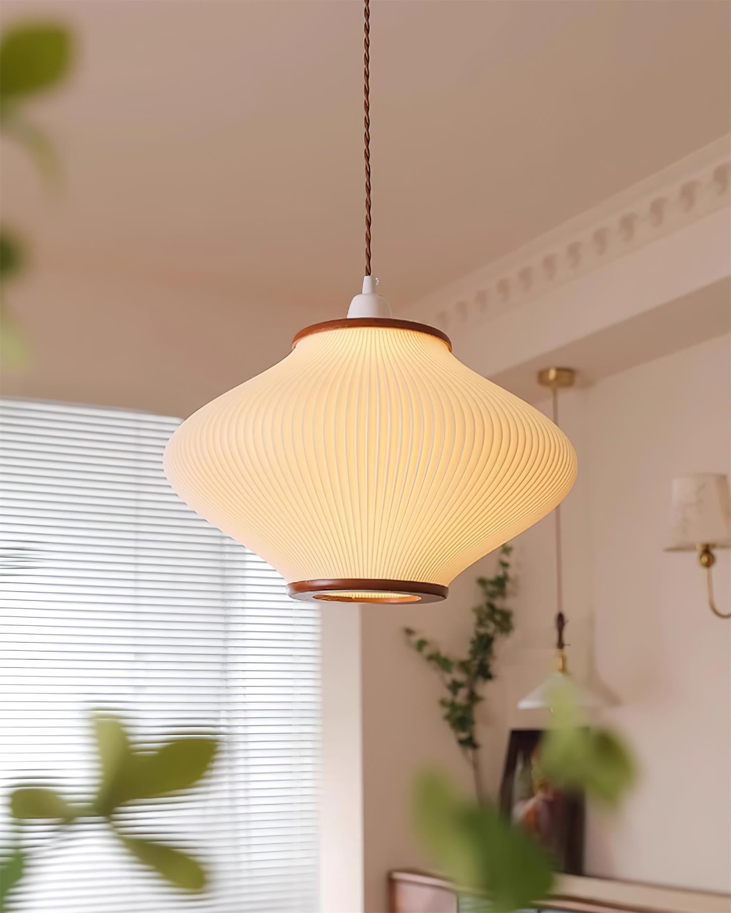 Ronard Pendant Light